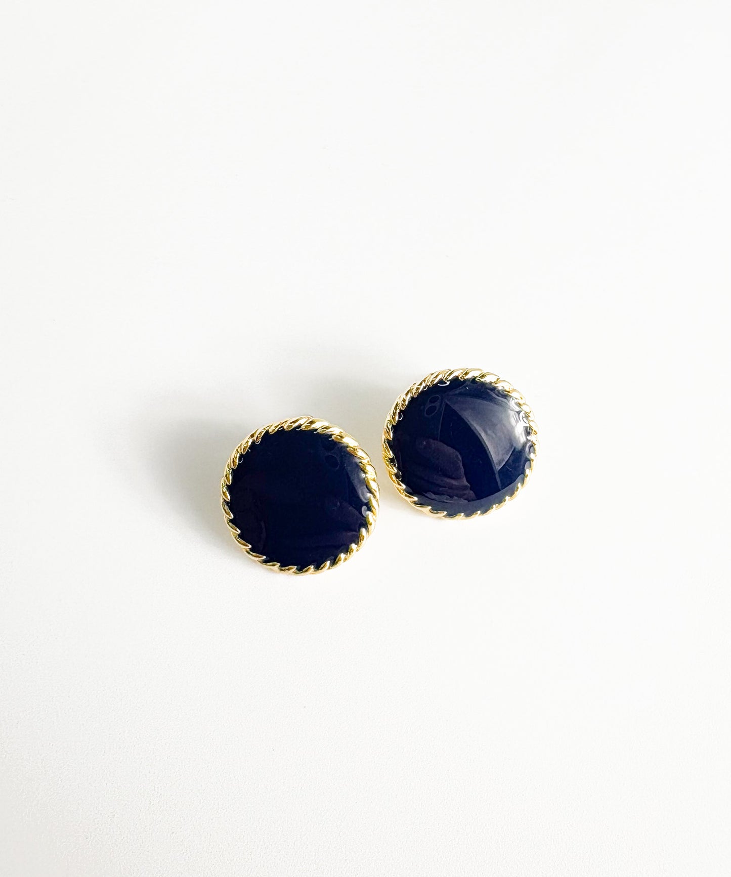 サークルカラーストーンピアス【Navy】