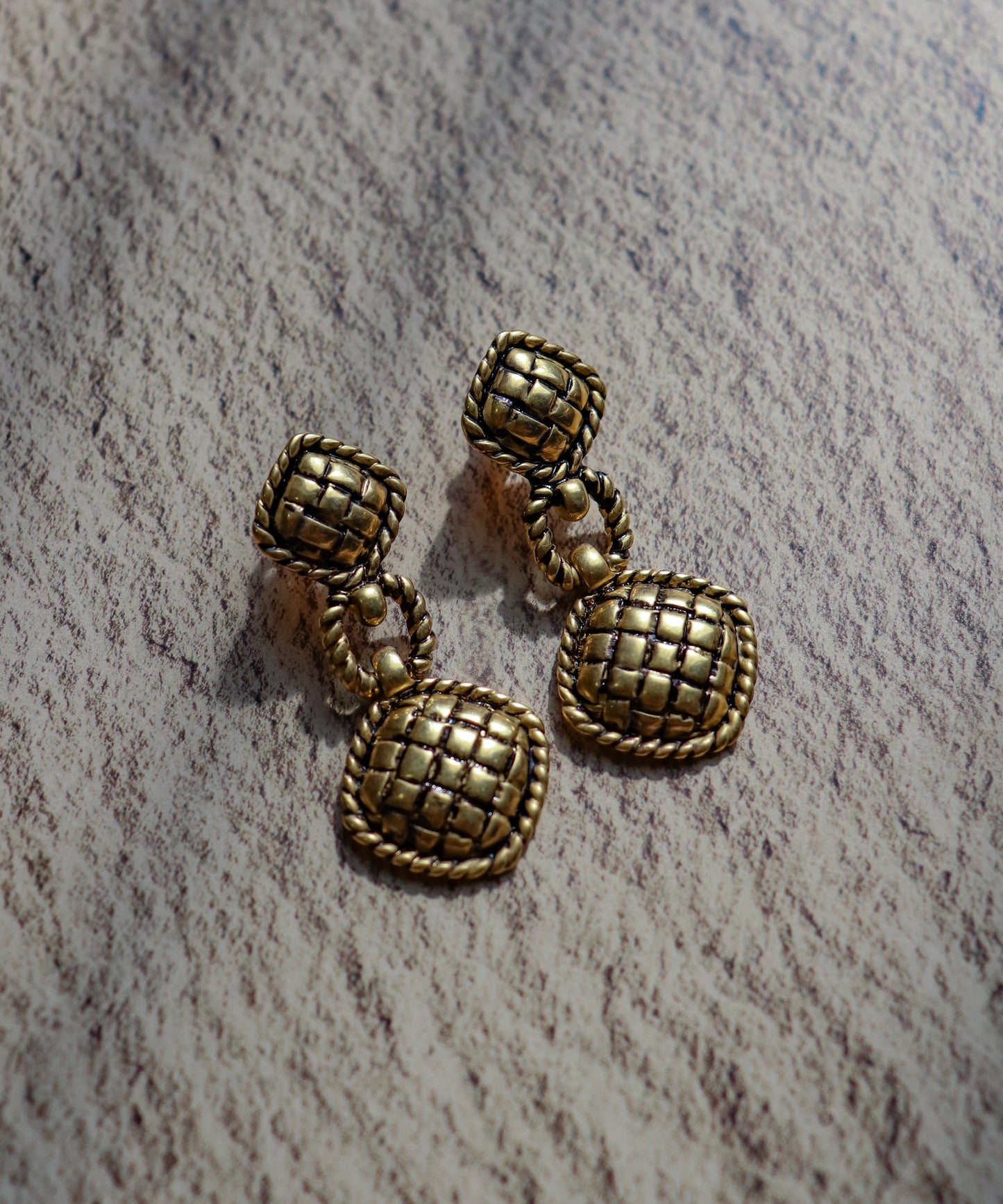 キルティング調ヴィンテージピアス【Gold】