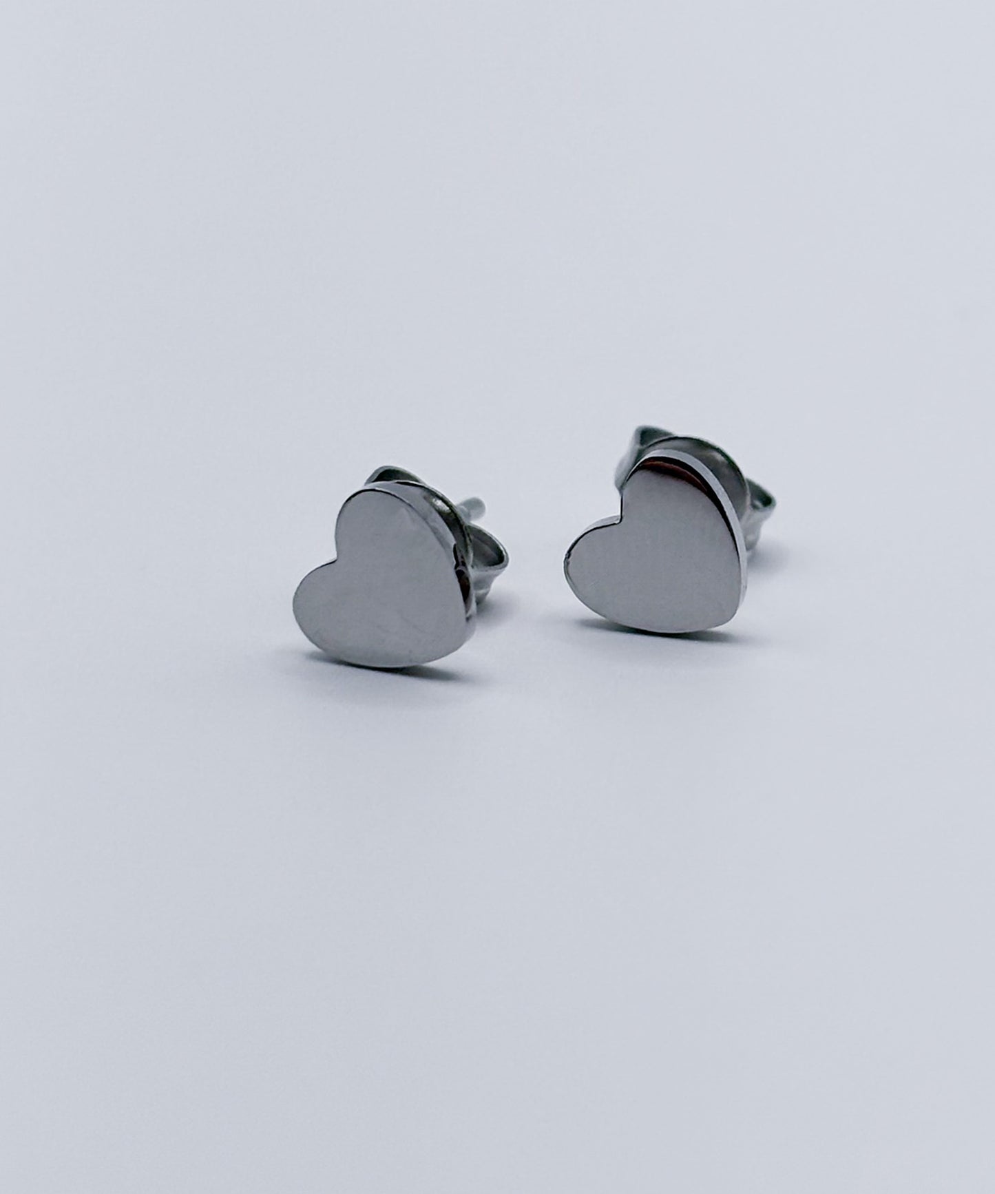 ポイントハートプチピアス【Silver】