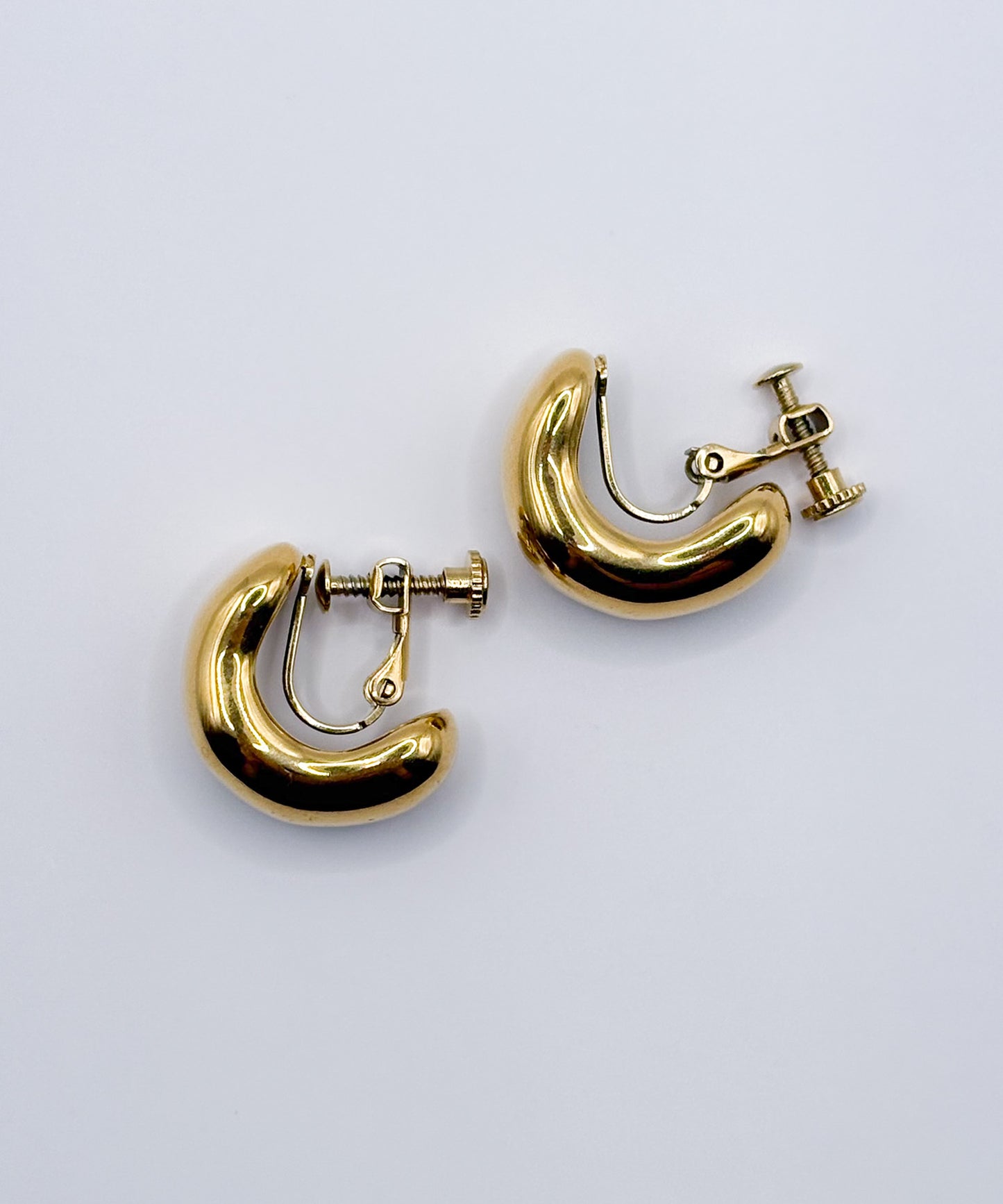 ボリュームカーブイヤリング【Gold】