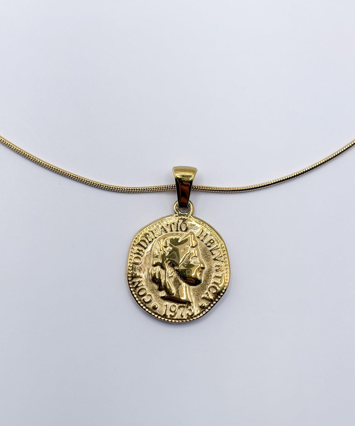 ディストーテッドコインネックレス【Gold】