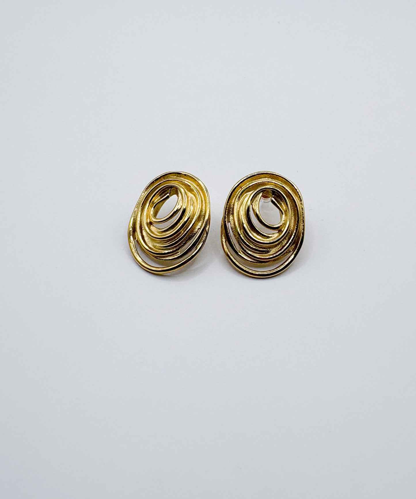 スピンアラウンドピアス【Gold】