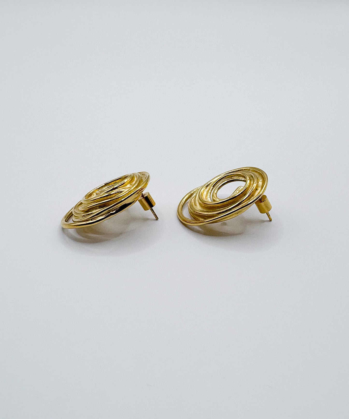 スピンアラウンドピアス【Gold】