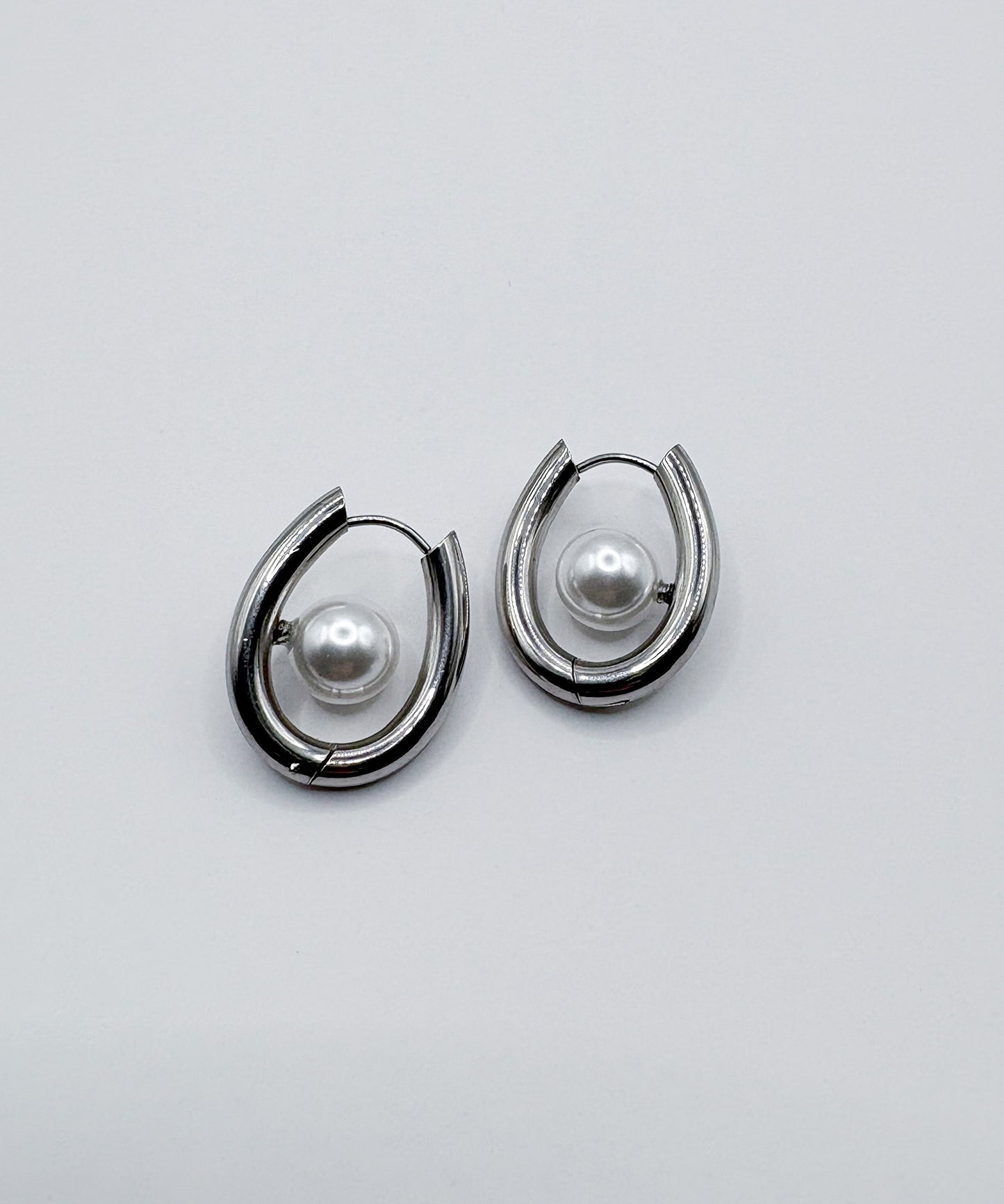 サークルセンターパールピアス【Silver】
