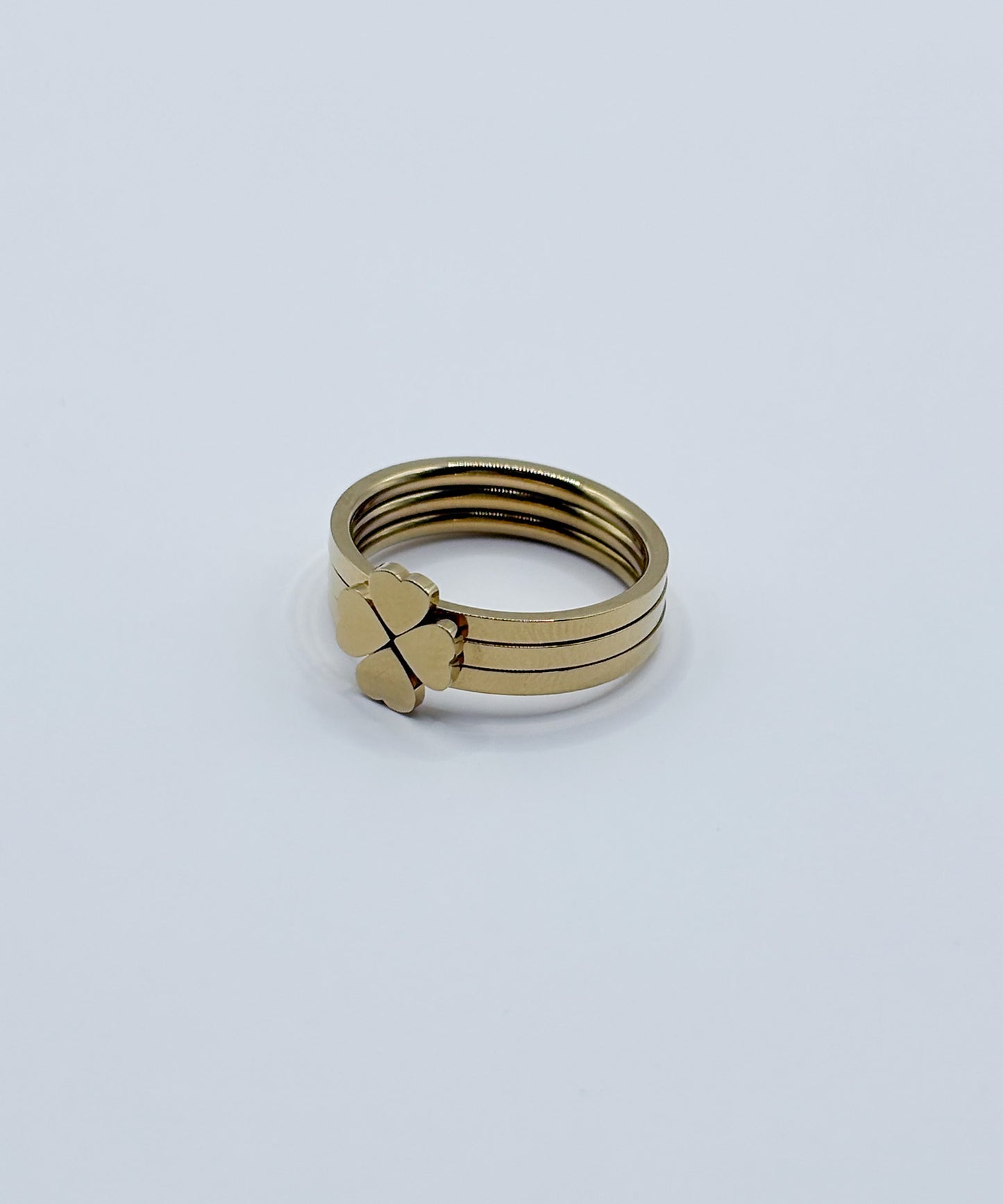 スモール３連クローバーリング【Gold】