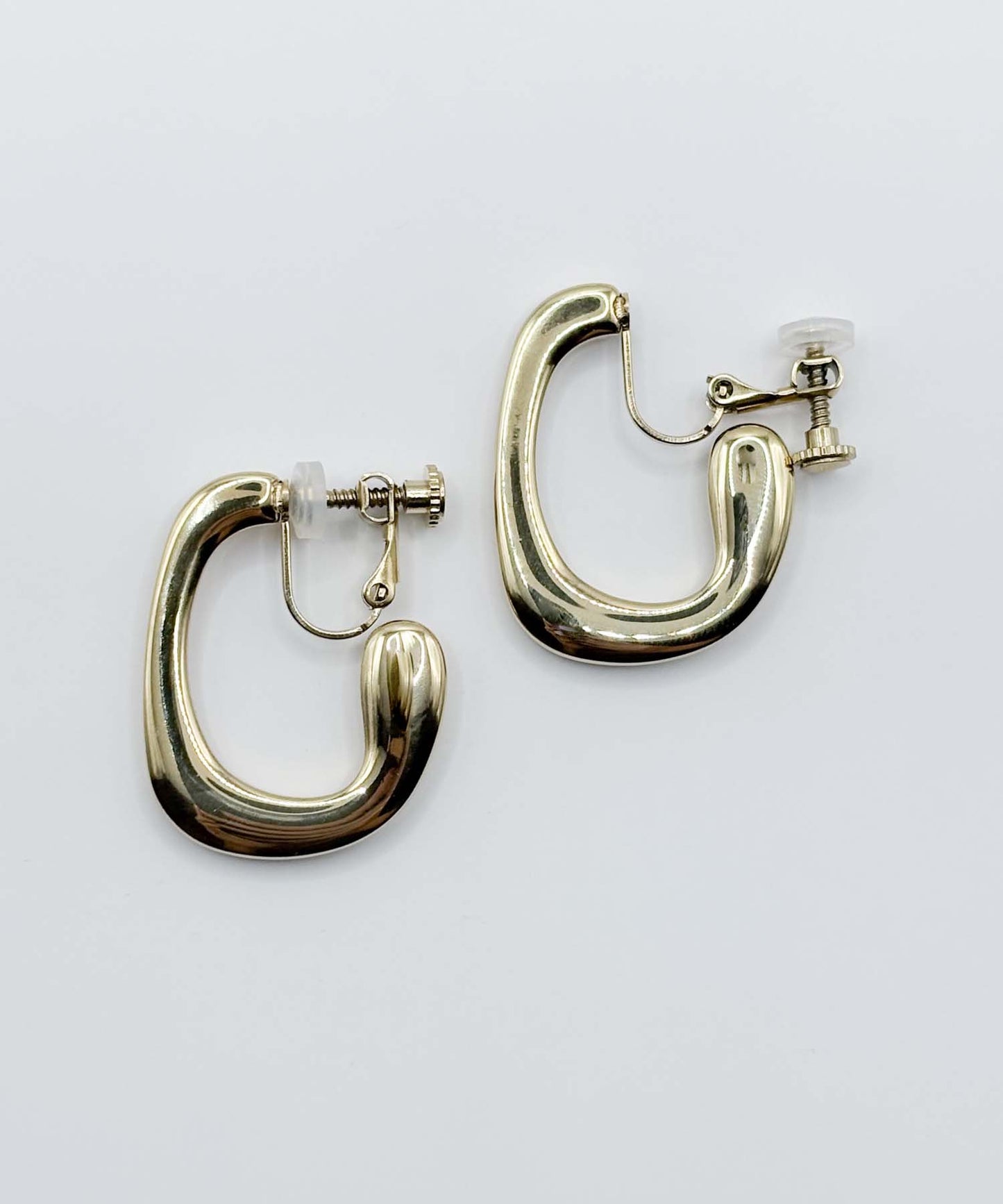 ラウンドネスカーブイヤリング【Gold】