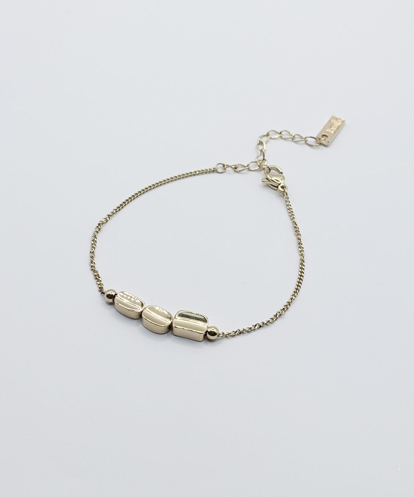 3ビーンズブレスレット【Gold】