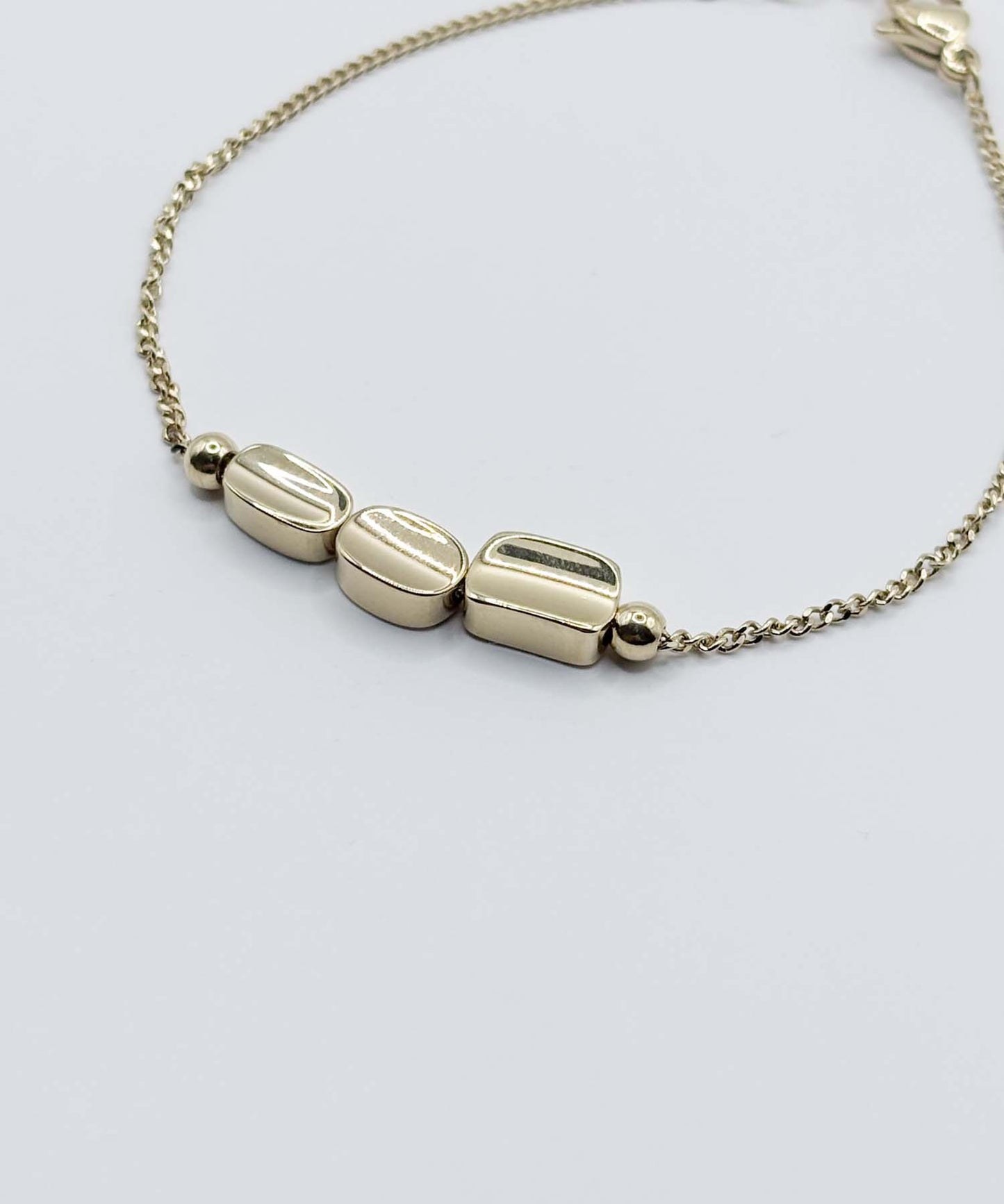 3ビーンズブレスレット【Gold】