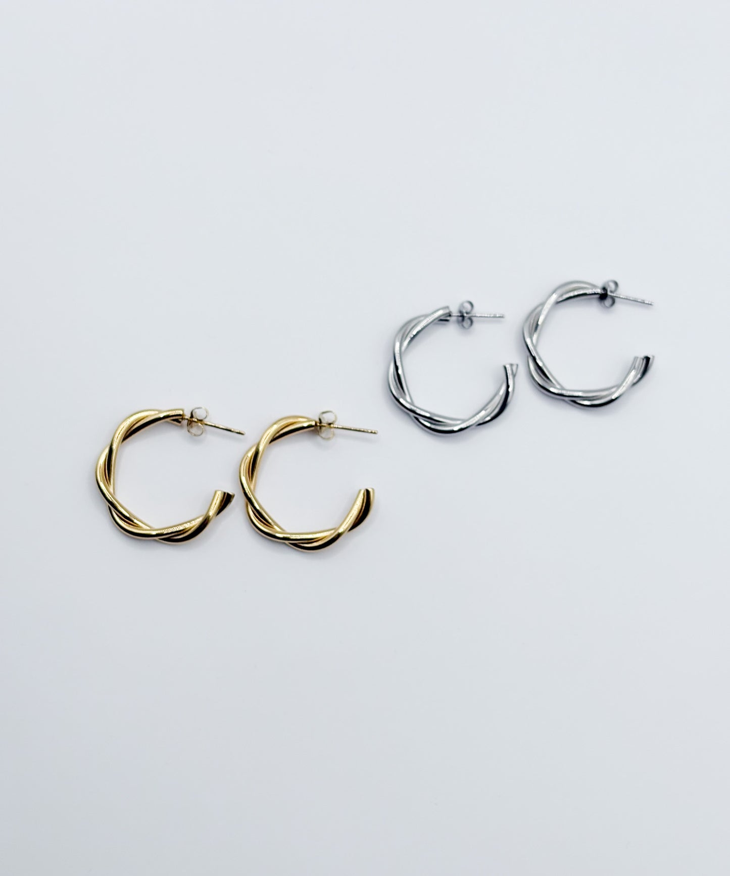 ダブルツイストピアス【Silver】