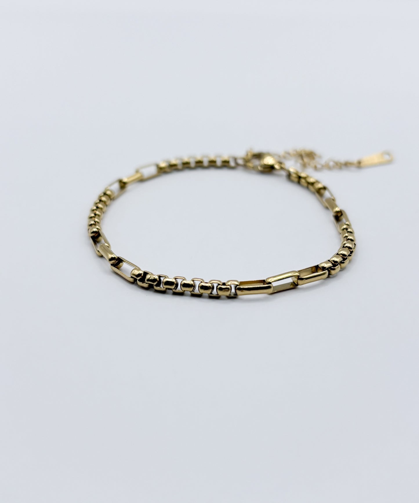 インターバルスクエアチェーンブレスレット【Gold】