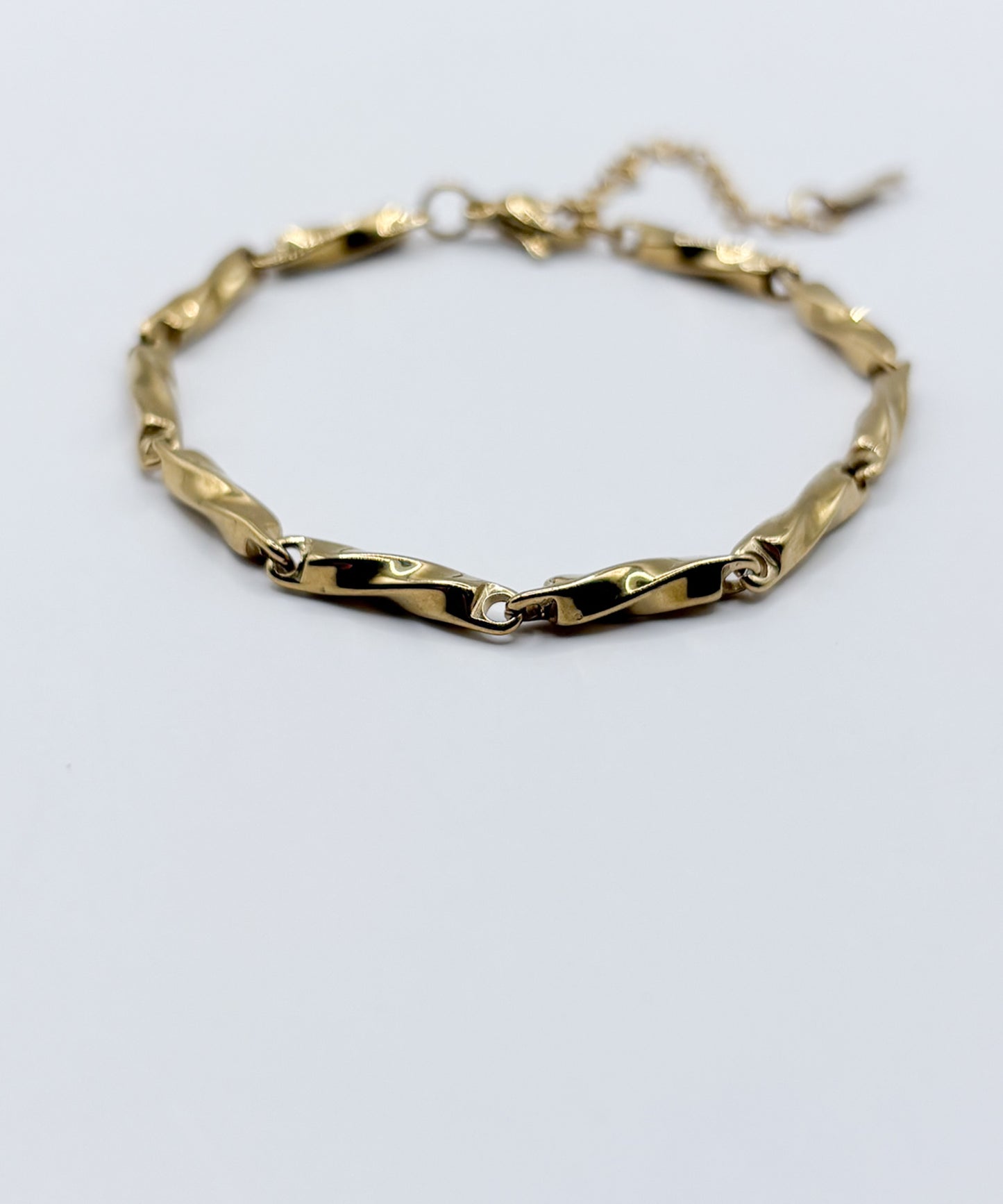ツイストドッキングブレスレット【Gold】