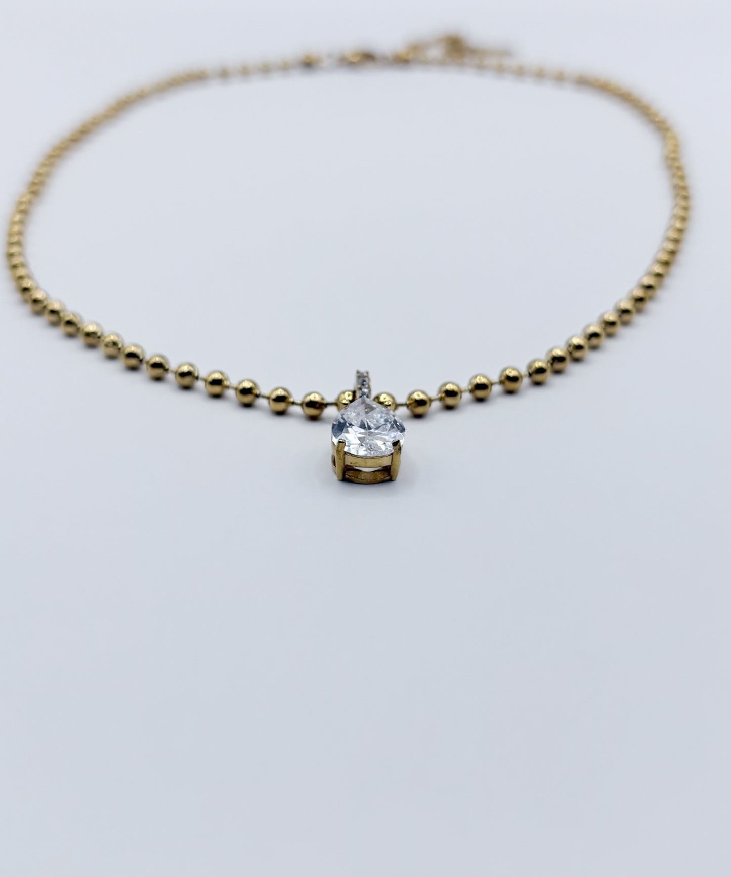 ボールチェーンティアドロップネックレス【Gold×Clear】