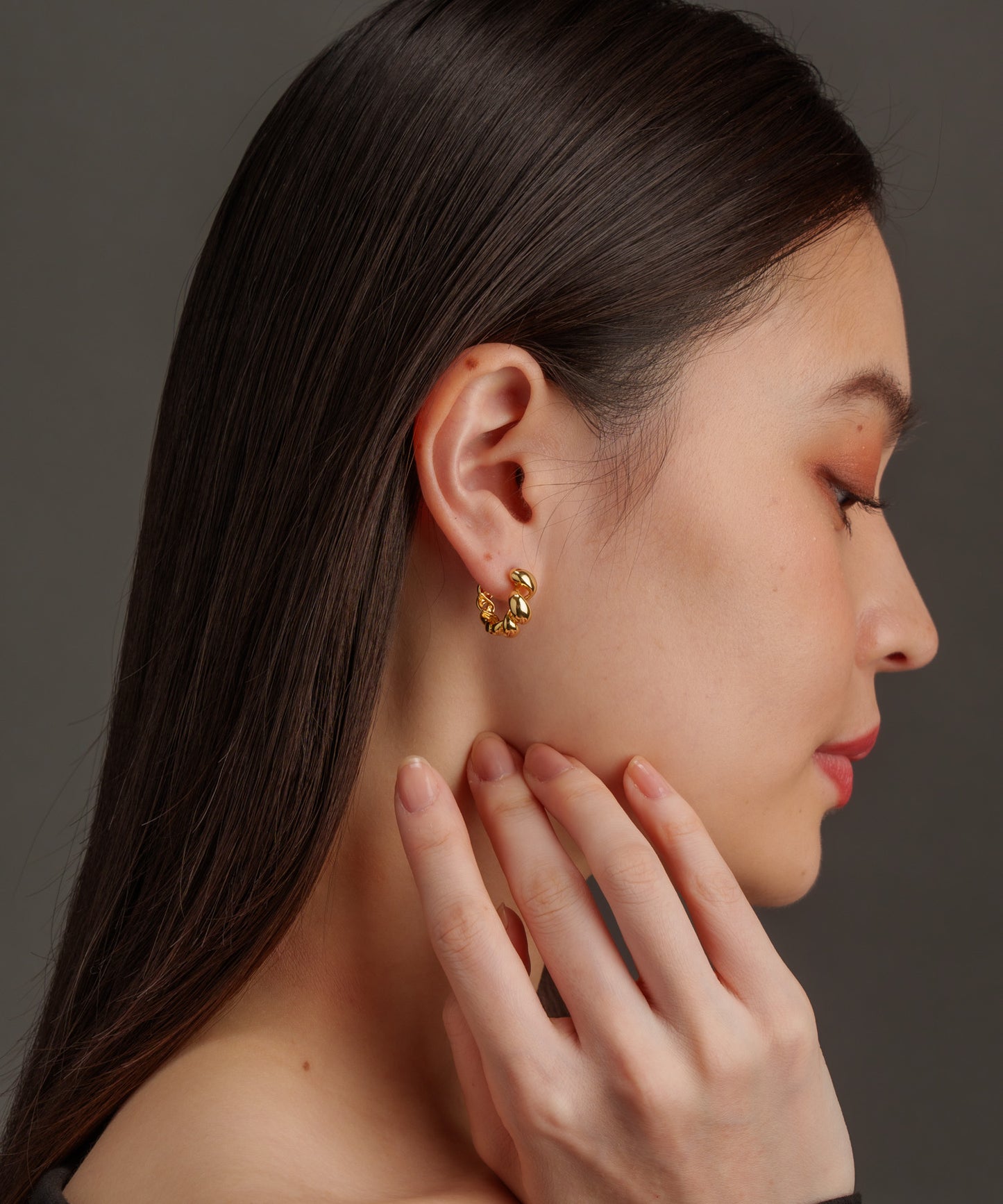 スカルプチュラルコイルピアス【Gold】