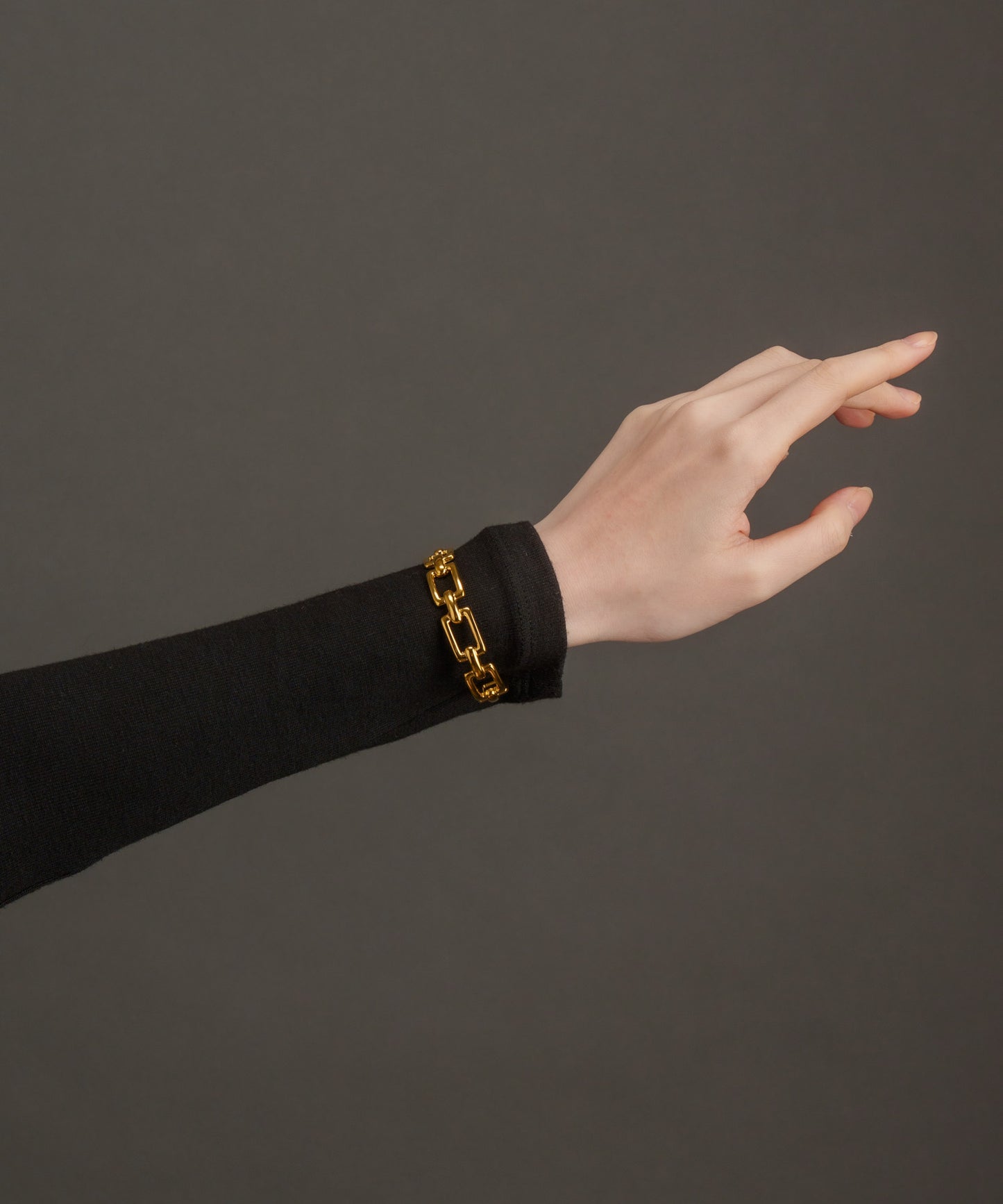 スクエアチェーンバングル【Gold】