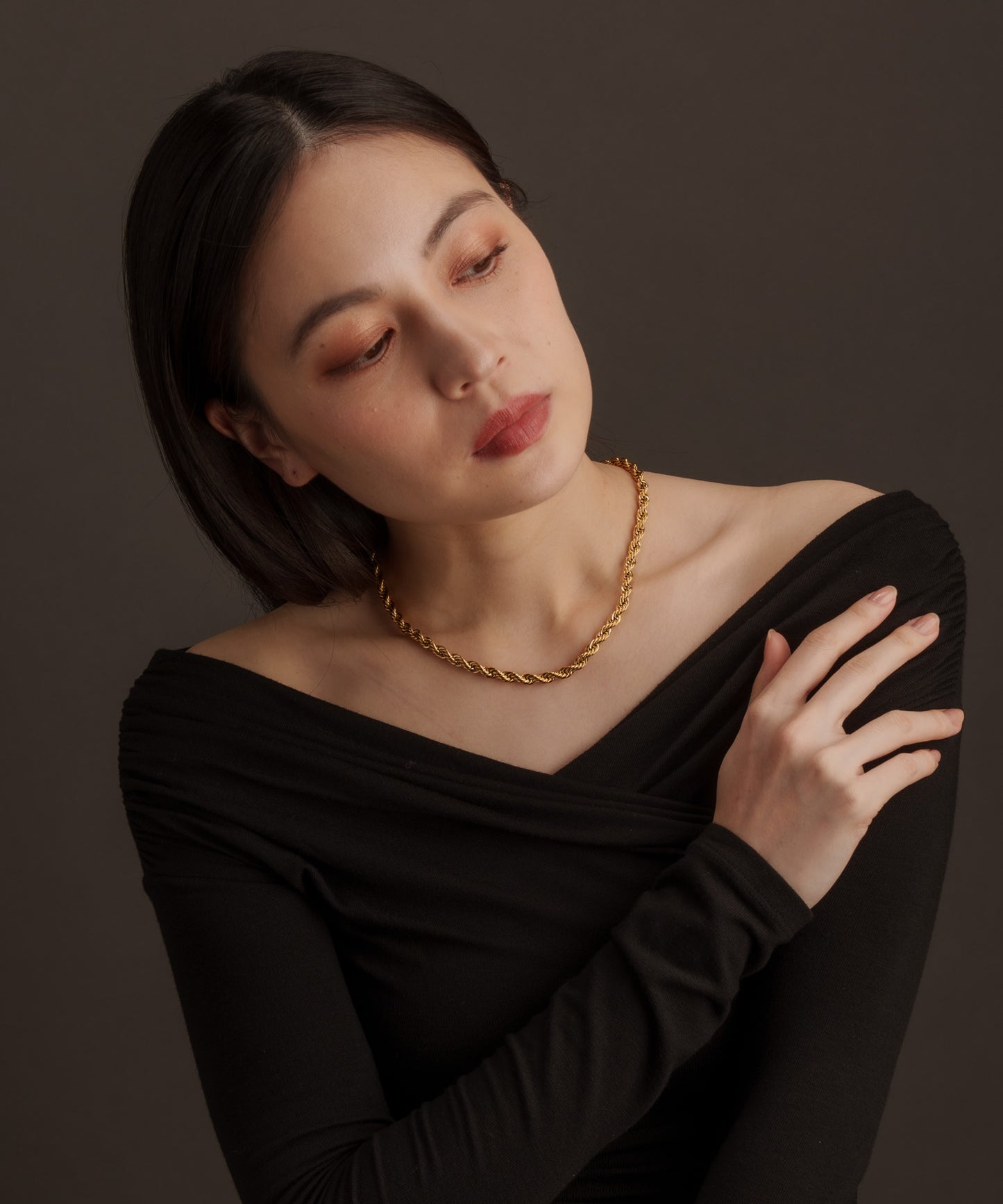 ツイストチェーンネックレス【Gold】