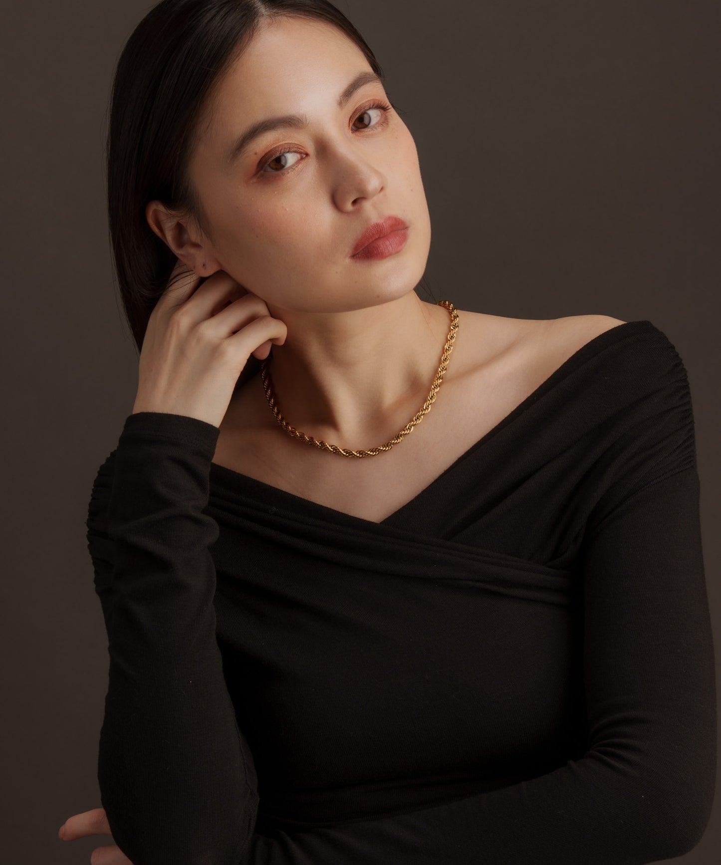 ツイストチェーンネックレス【Gold】