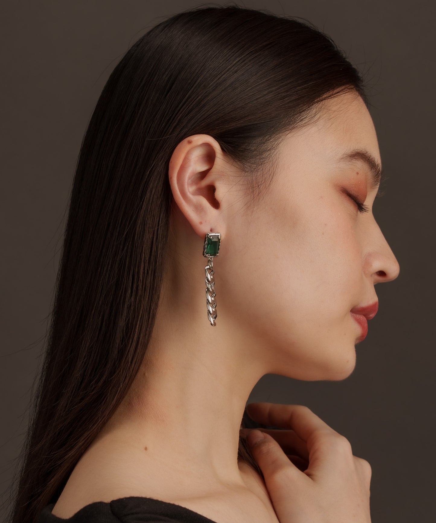 スクエアチェーンヴィンテージピアス【Silver×Green】