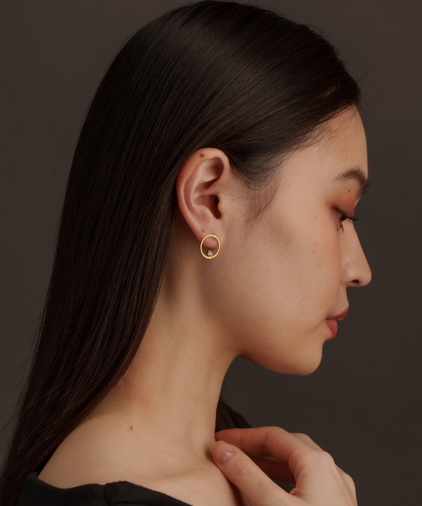 ストーンインサークルピアス【Gold】