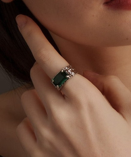スクエアストーンヴィンテージリング	【Silver×Green】
