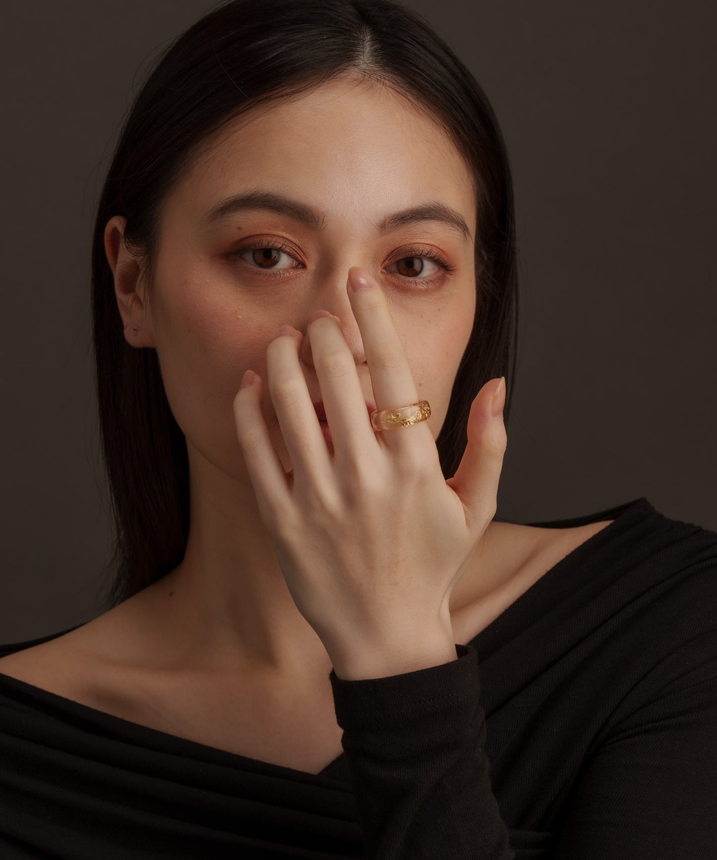 フラワー樹脂リング【Gold】