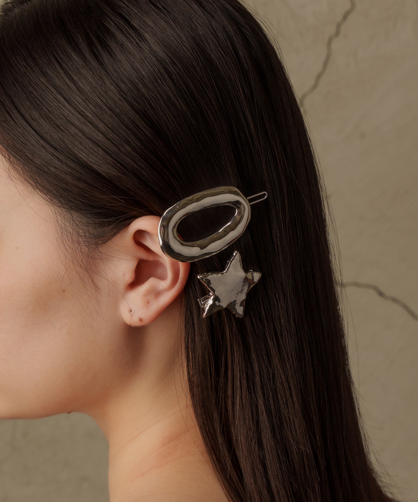 オーバルホールヘアクリップ【Silver】