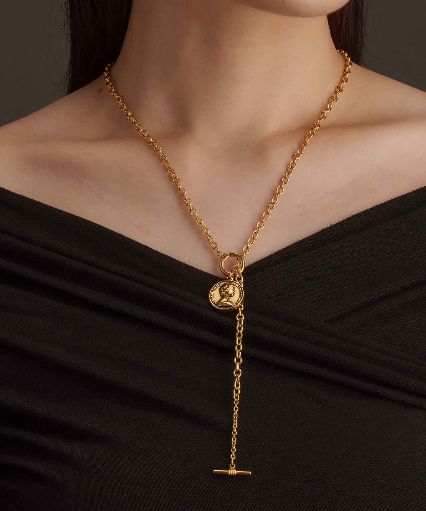 コインモチーフY字ネックレス【Gold】