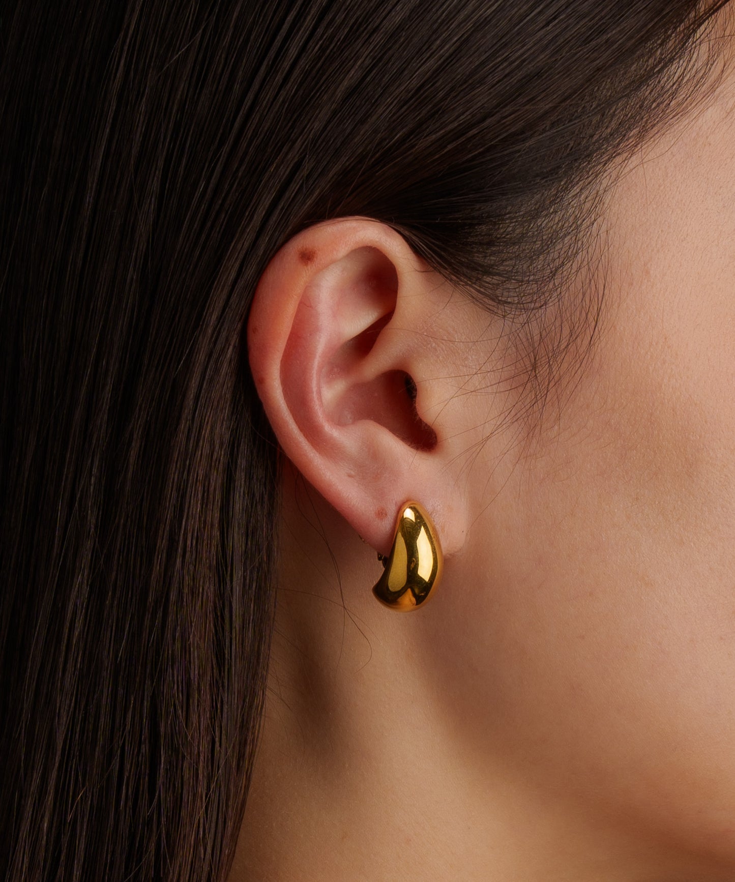 ボリュームティアドロップイヤリング【Gold】