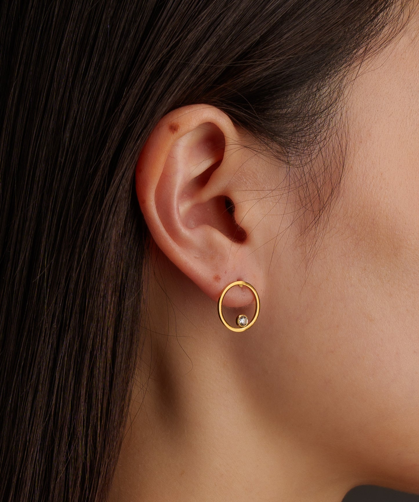 ストーンインサークルピアス【Gold】