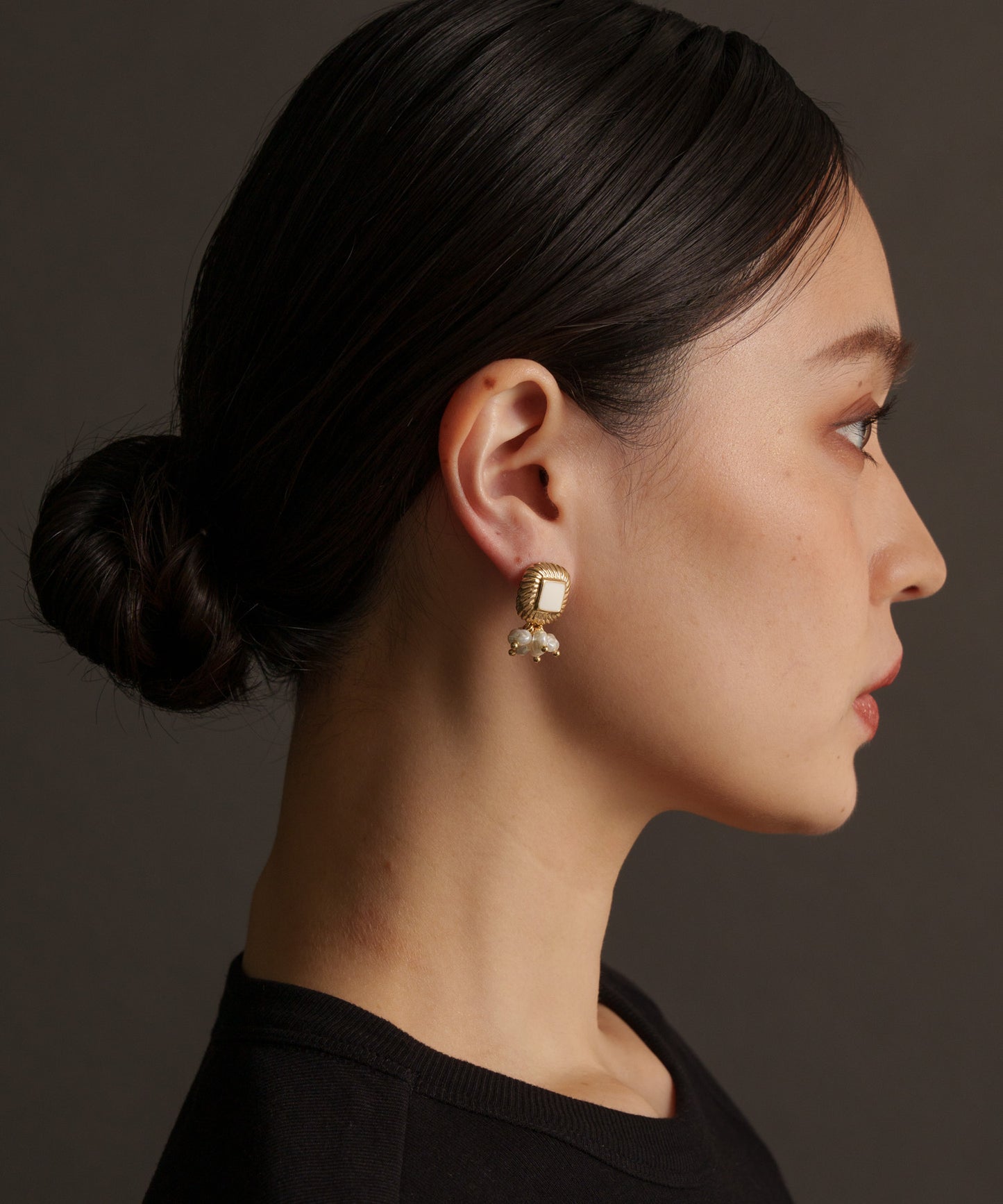 スクエアパールライクピアス【Ivory】