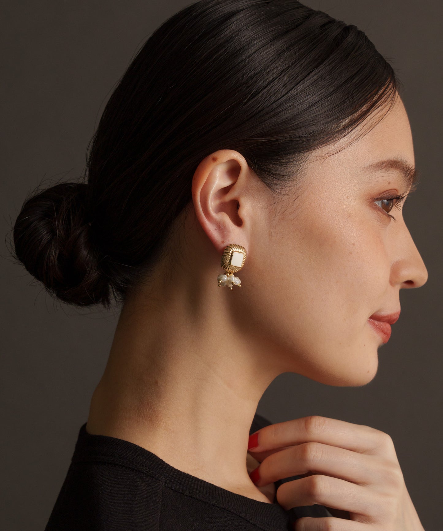 スクエアパールライクピアス【Ivory】