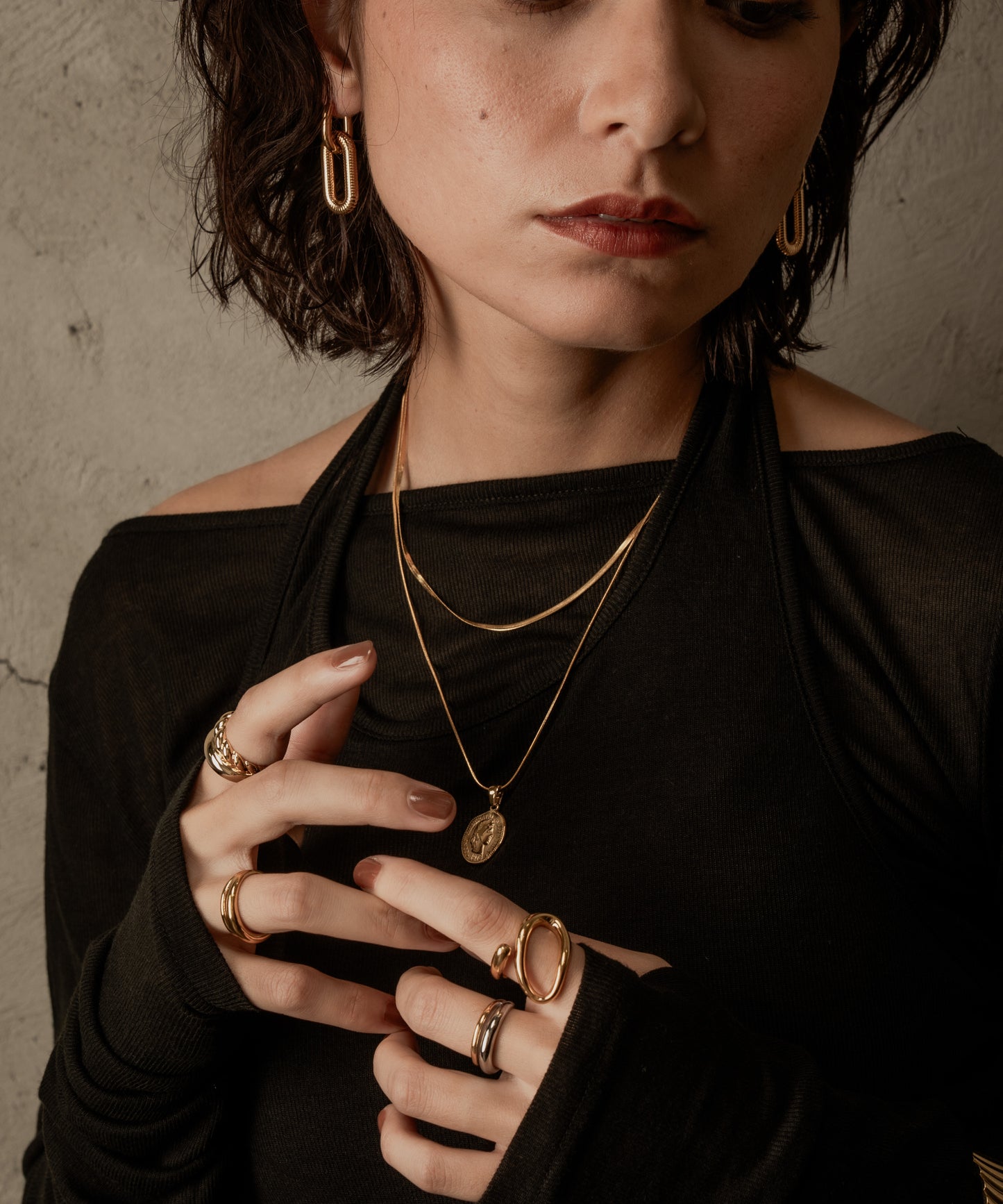 オーバルコイル風ピアス【Gold】