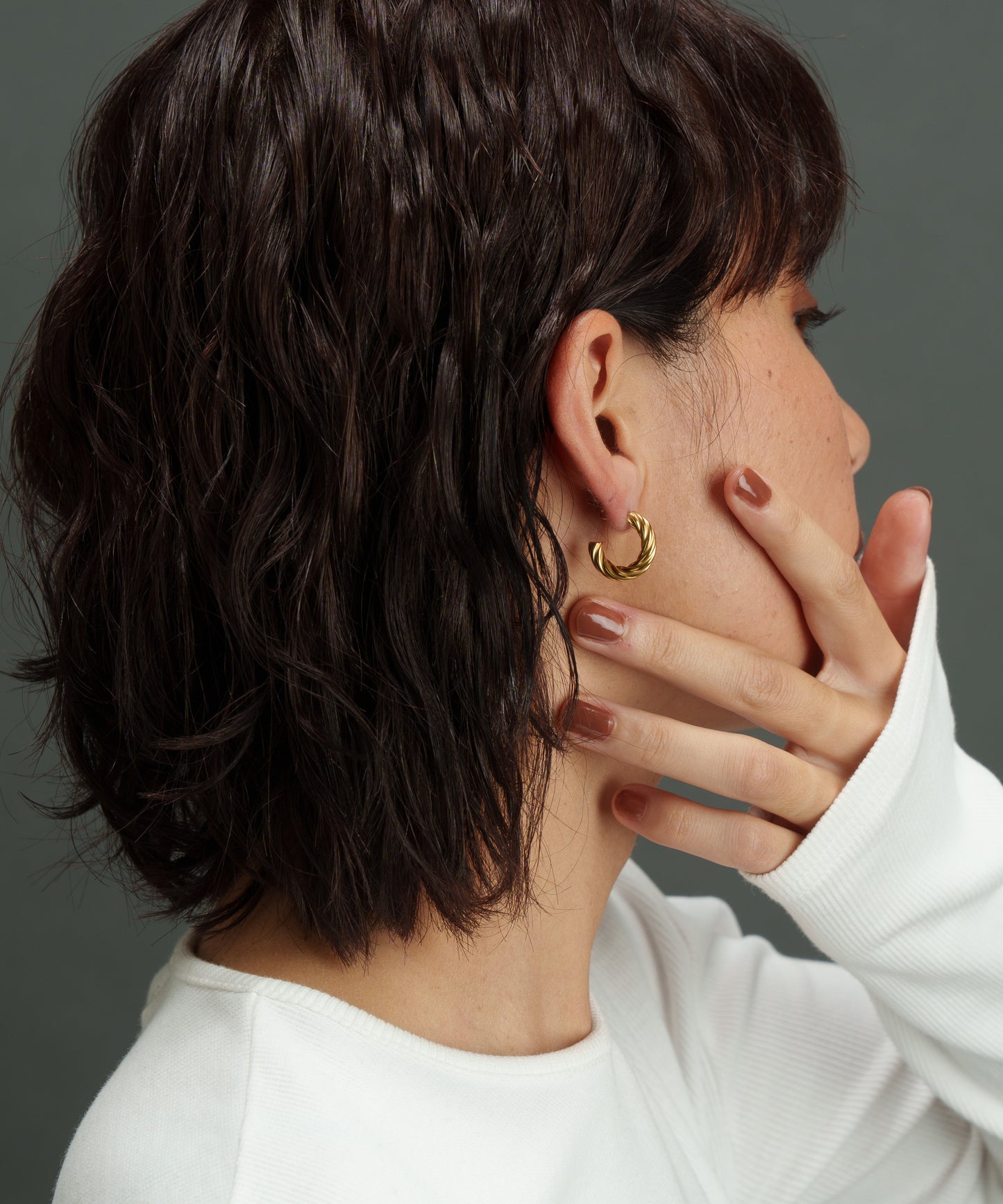 型押しラインスモールピアス【Gold】