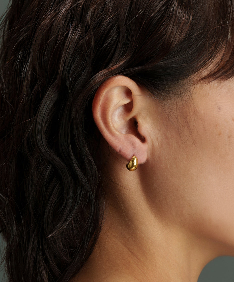 スモールドロップピアス【Gold】