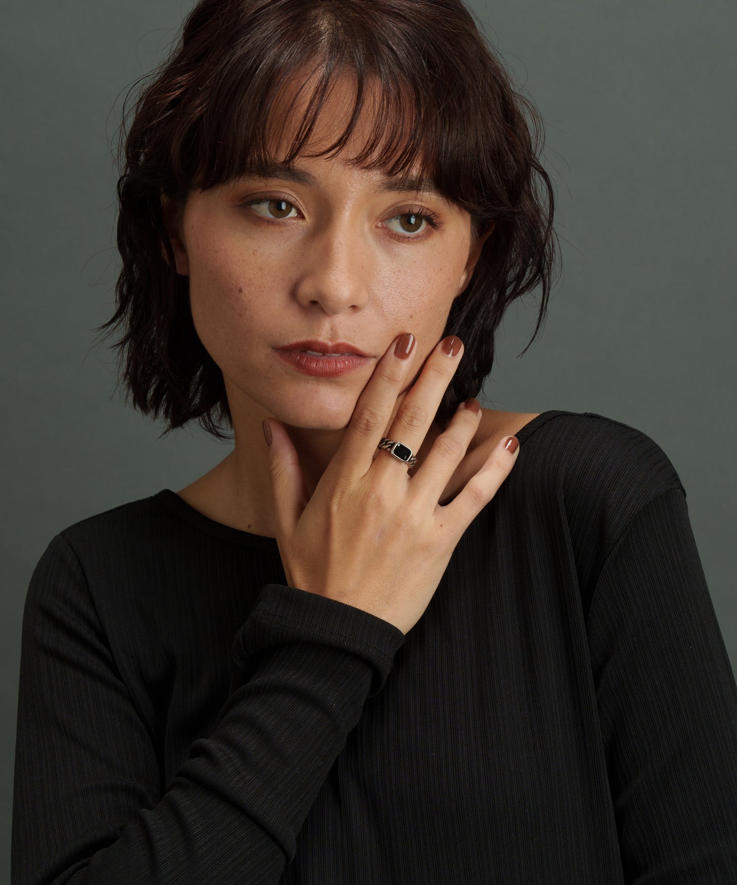 ブラックストーンチェーンリング【Silver】