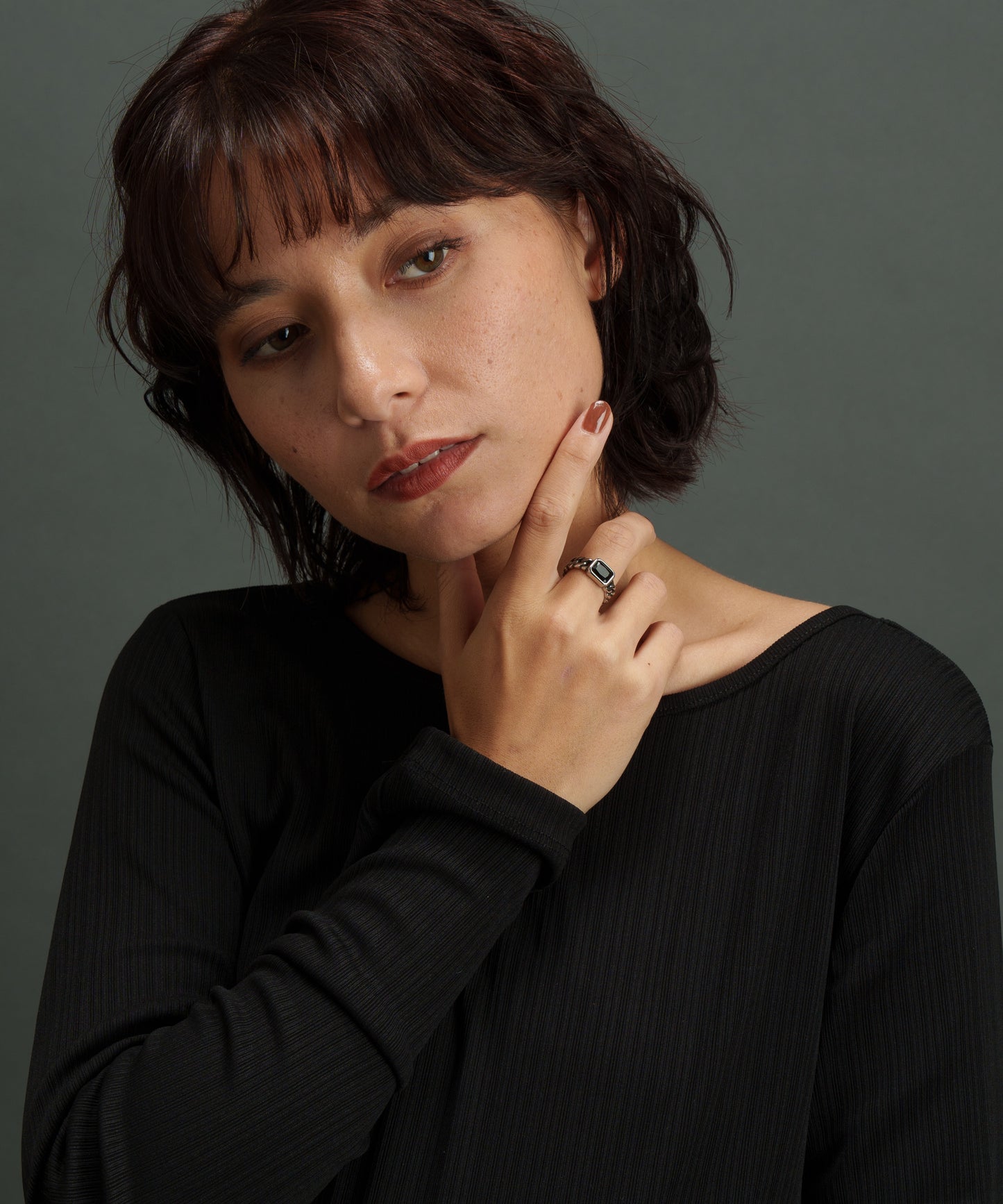 ブラックストーンチェーンリング【Silver】