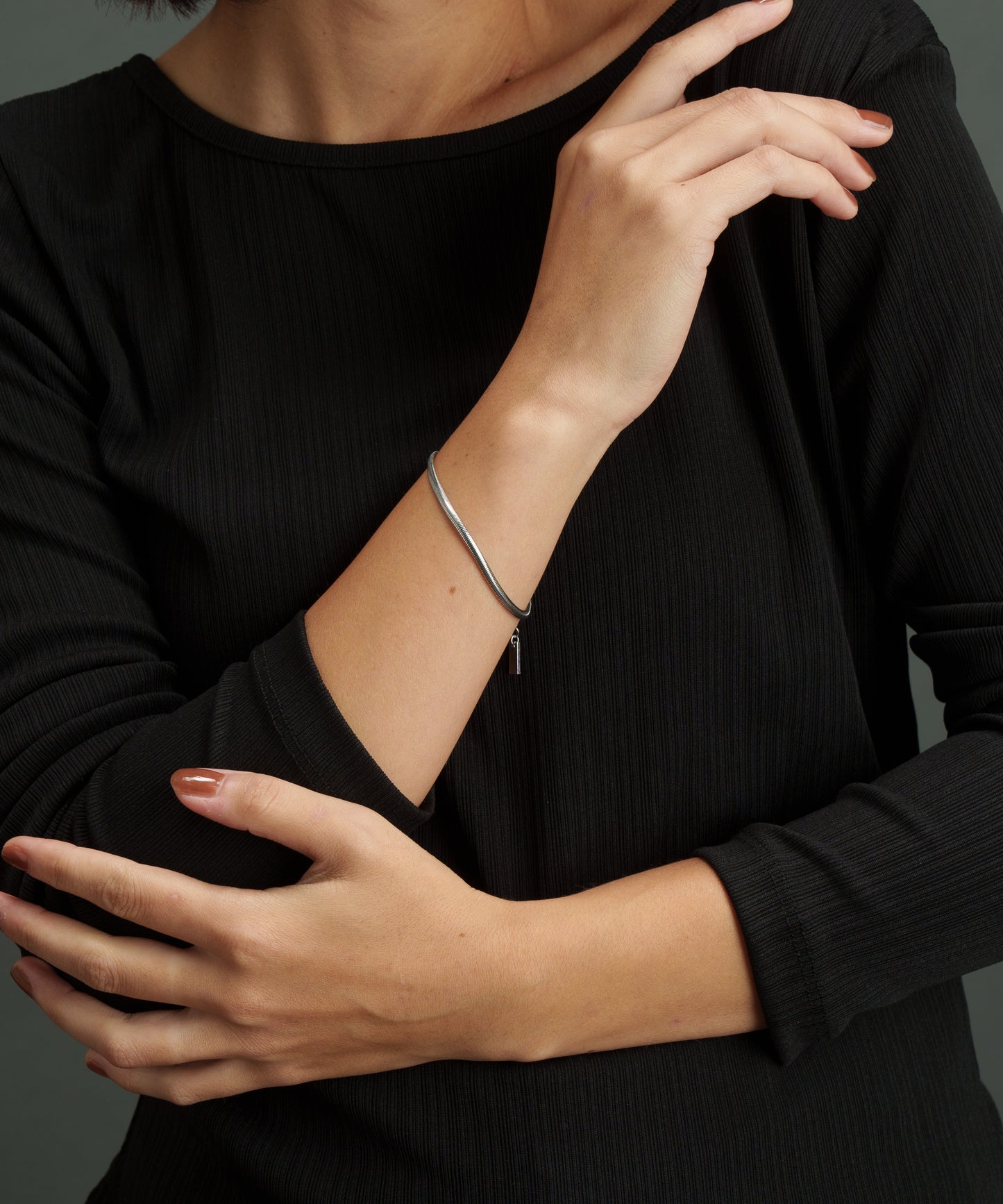 ベーシックスネークチェーンブレスレット【Silver】