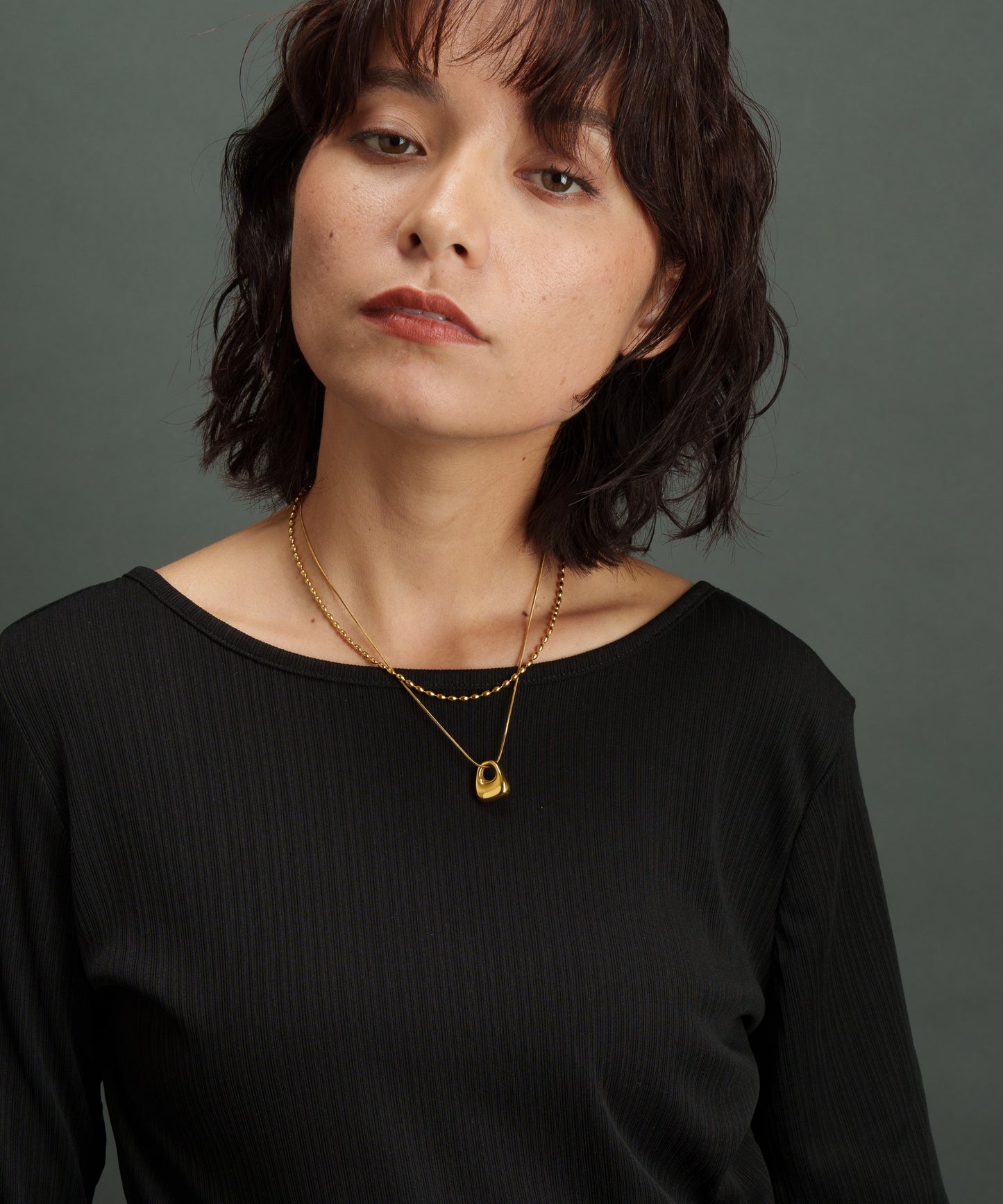 アブストラクトトップレイヤードネックレス【Gold】