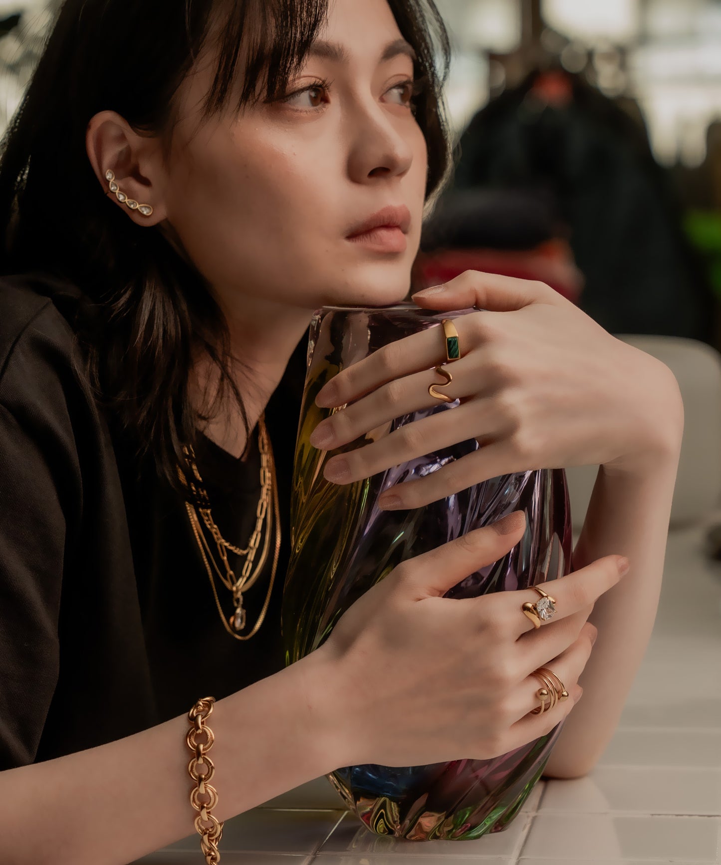 カーブドロップストーンピアス【Gold】