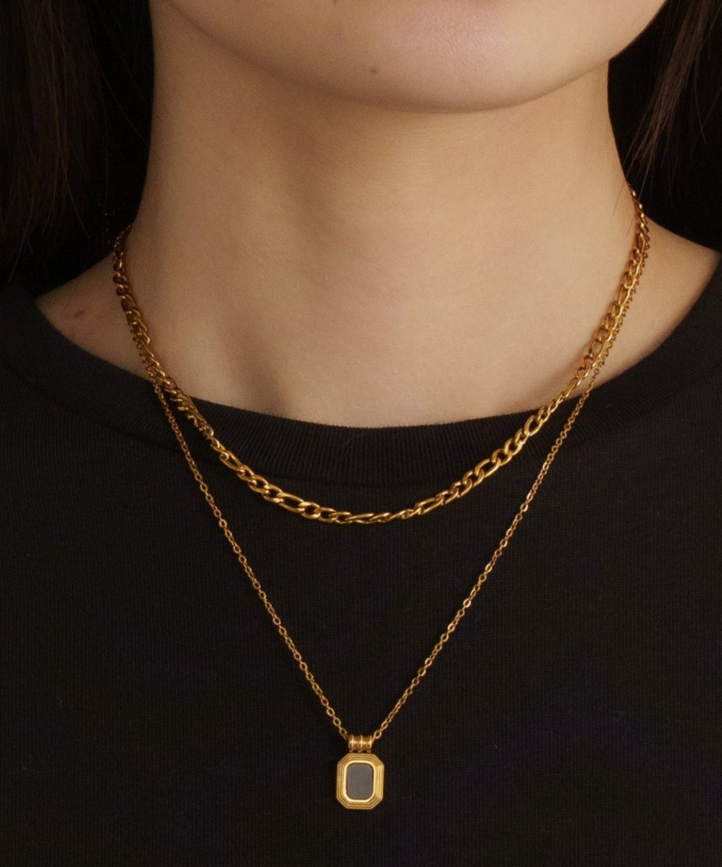 Blackストーンレイヤードネックレス【Gold×Black】