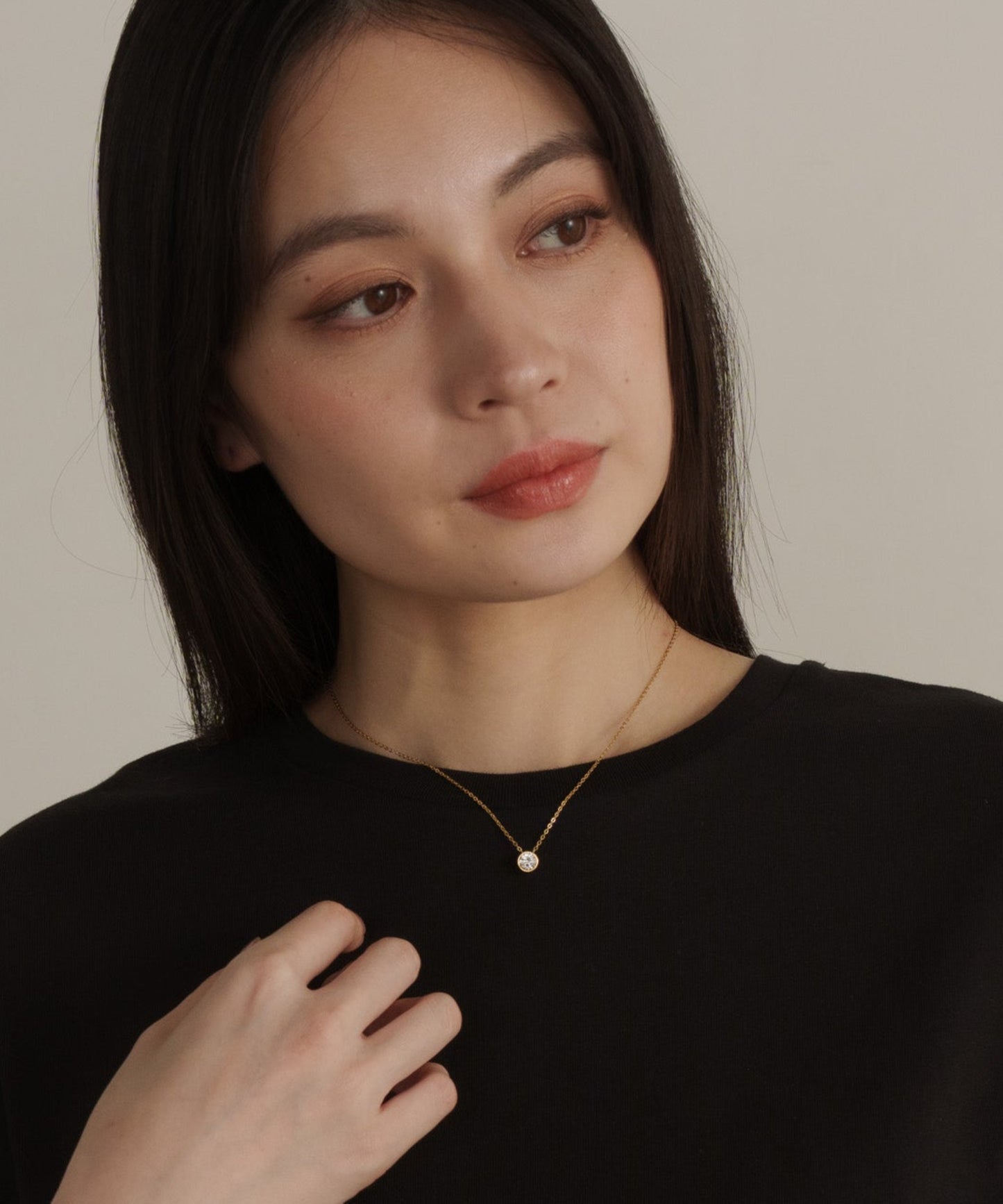 ベーシックラウンドカットストーンネックレス【Gold】