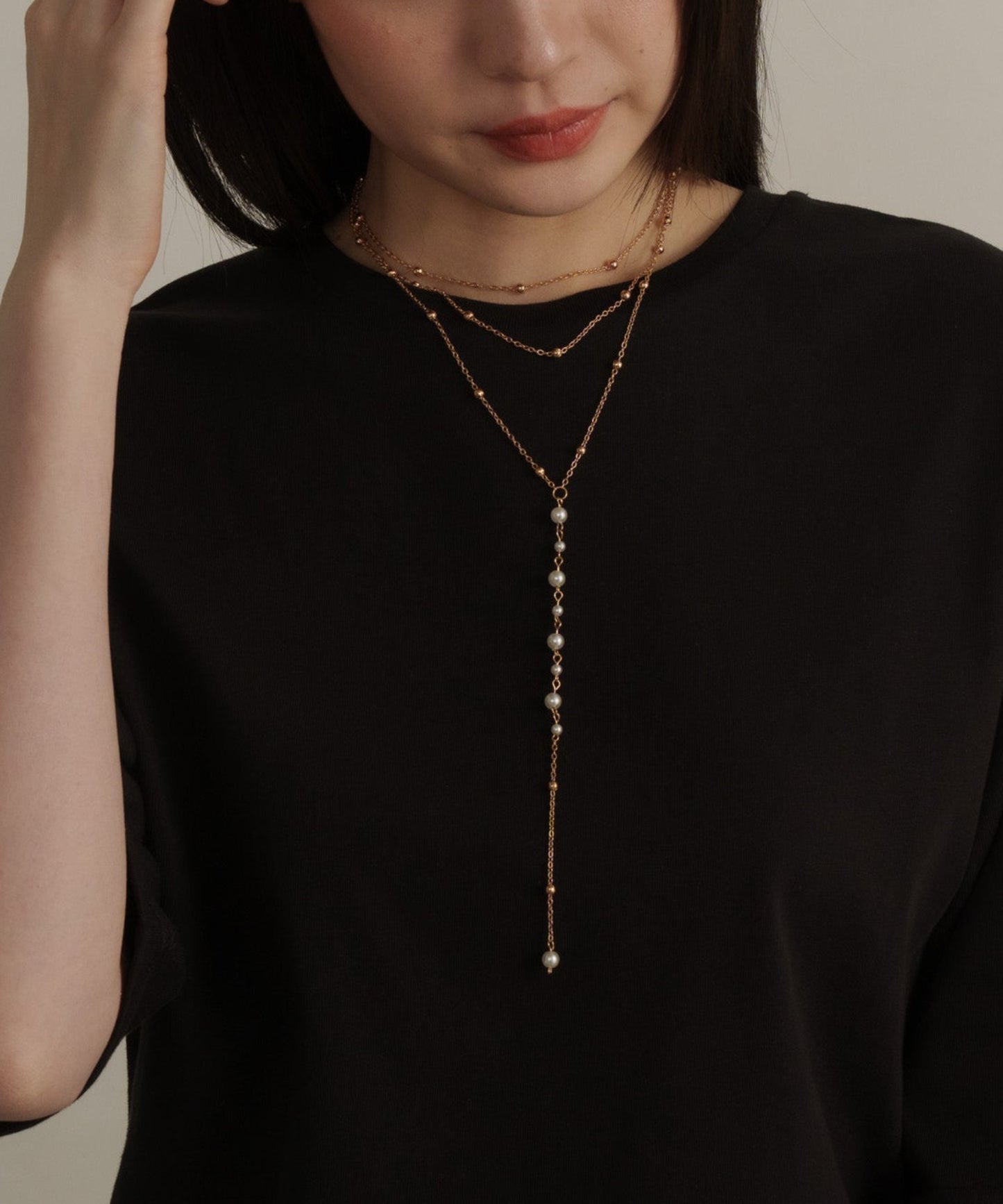 パールボール3連Y字ネックレス【Gold】