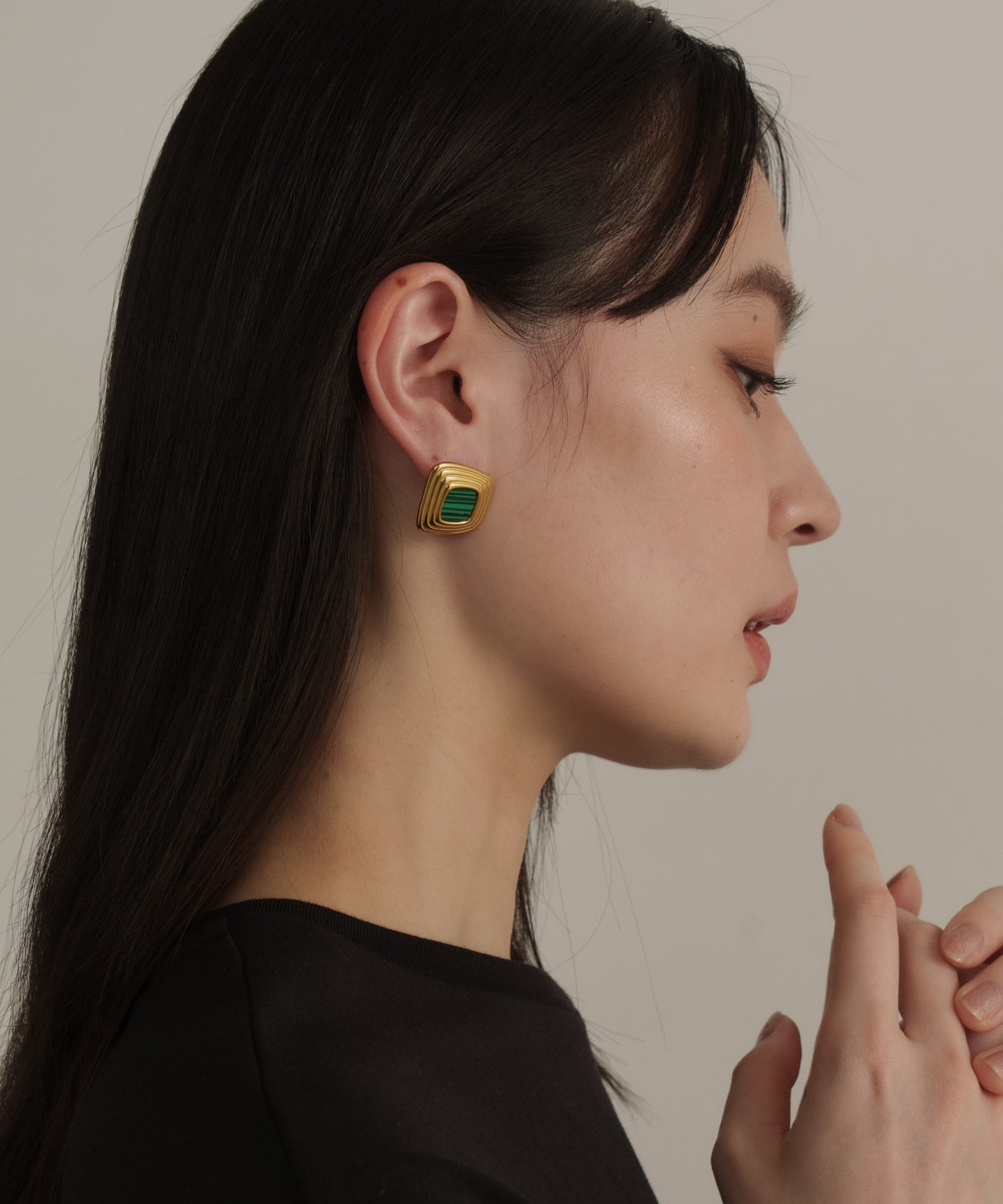 ディストーテッドスクエアピアス【Gold×Green】