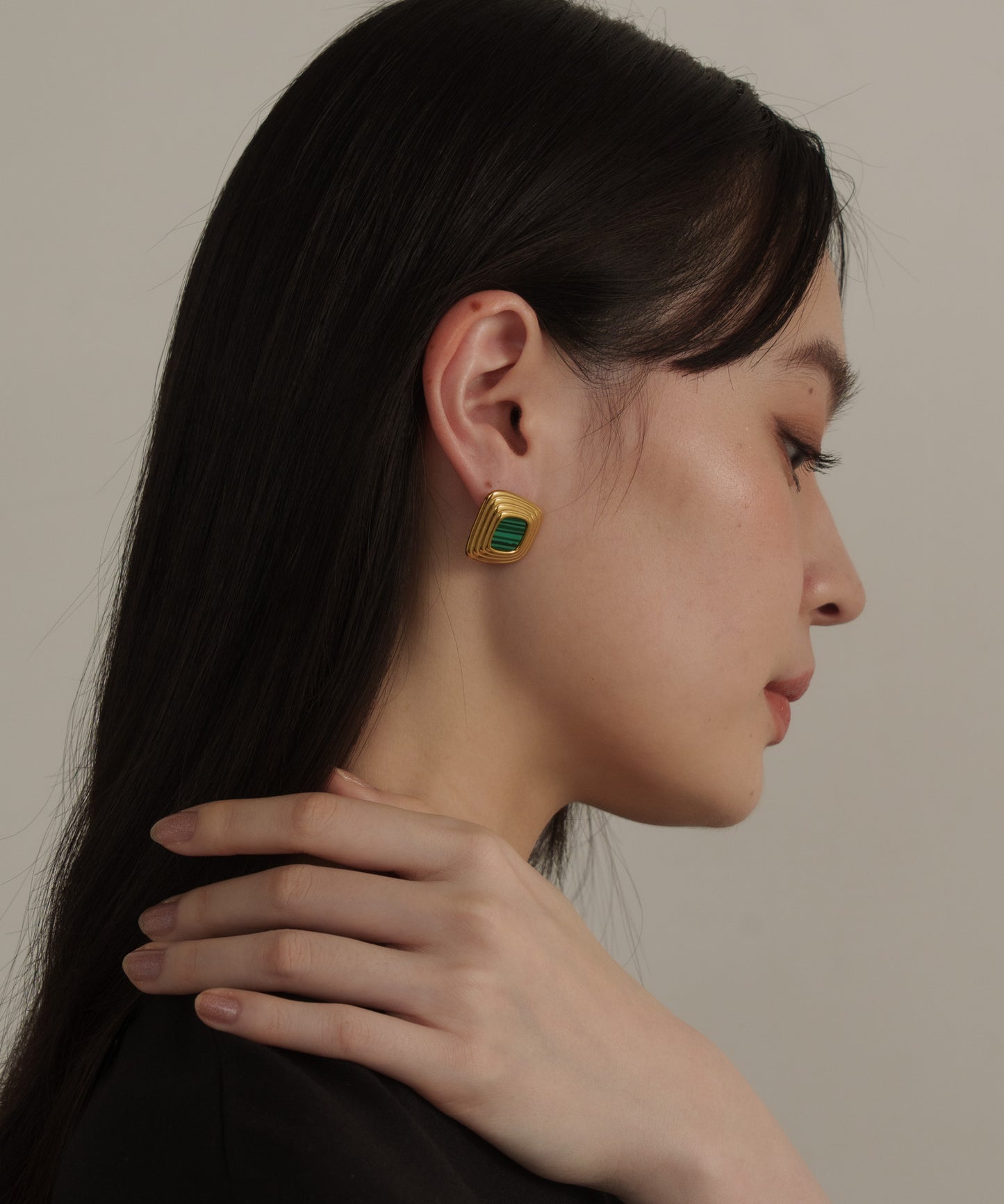 ディストーテッドスクエアピアス【Gold×Green】