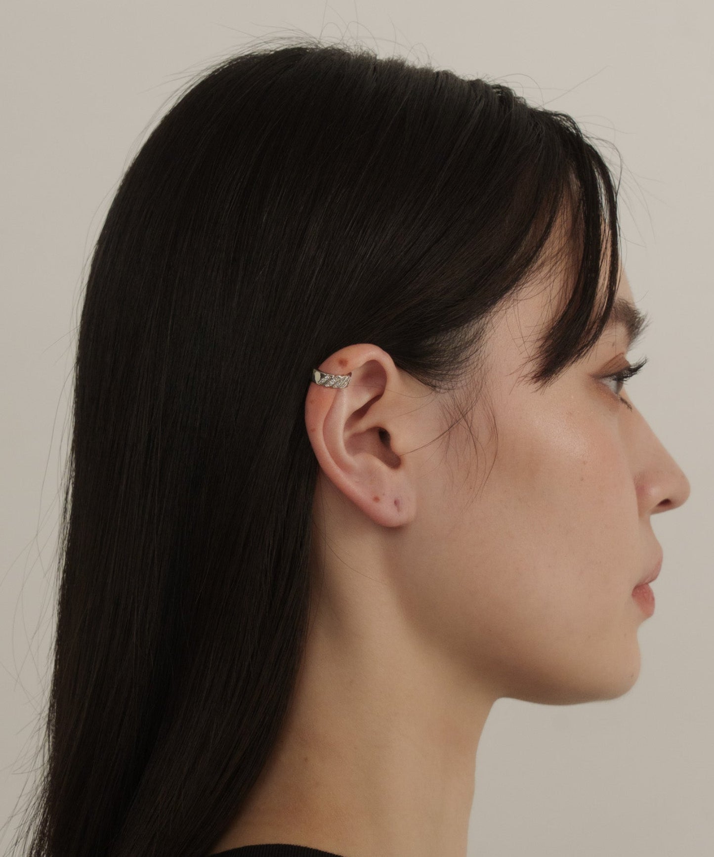 スランテッドラインストーンイヤーカフ【Silver】