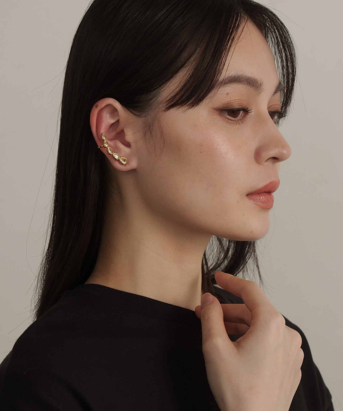 カーブドロップストーンピアス【Gold】