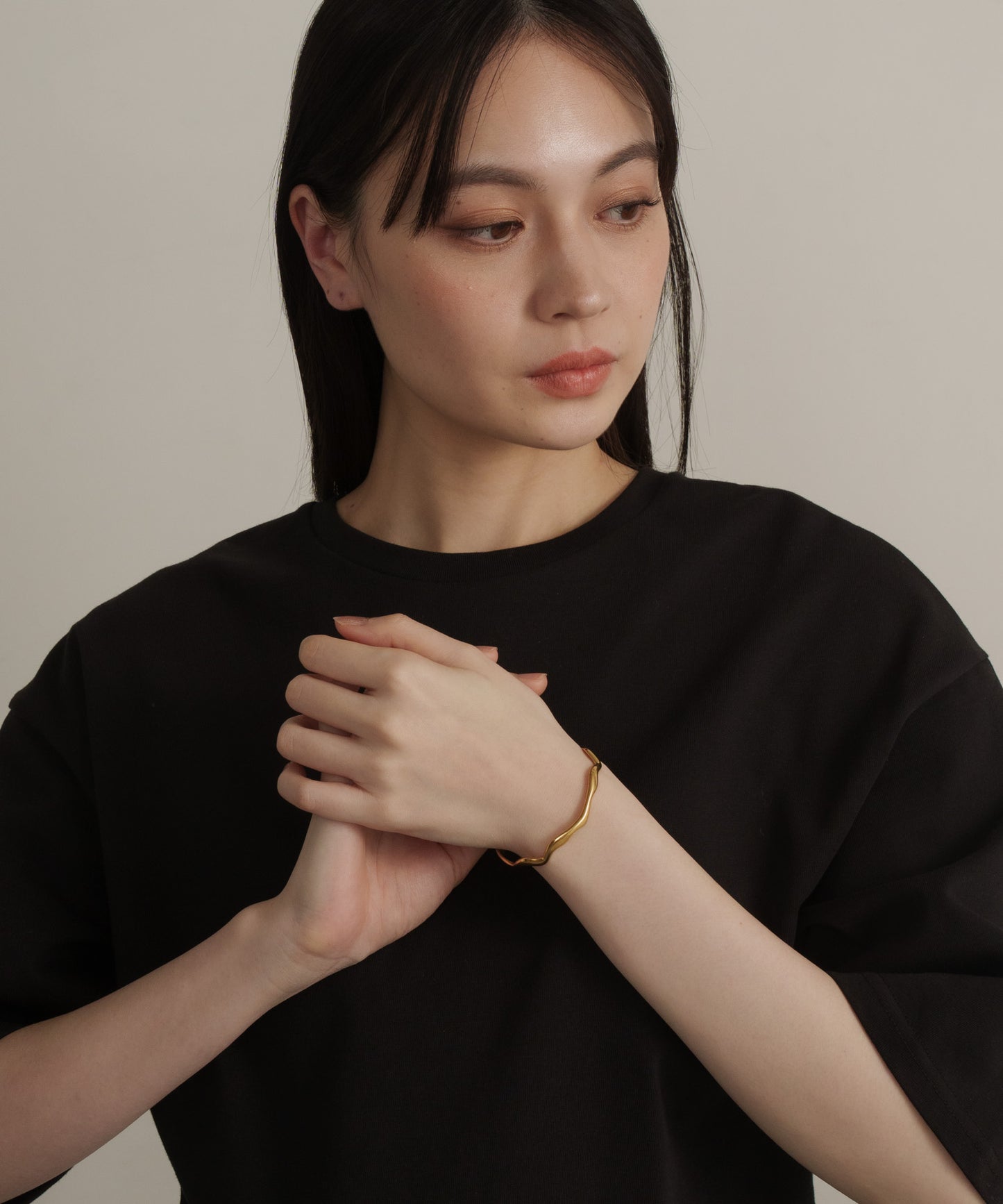 リップルナローバングル【Gold】