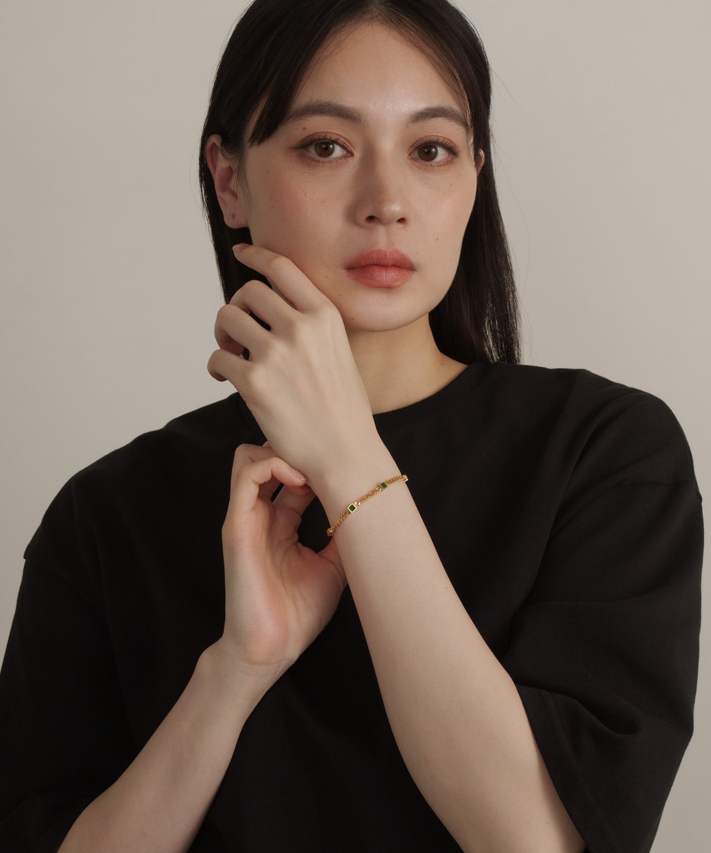 グリーンスクエアストーンブレスレット			【Gold×Green】