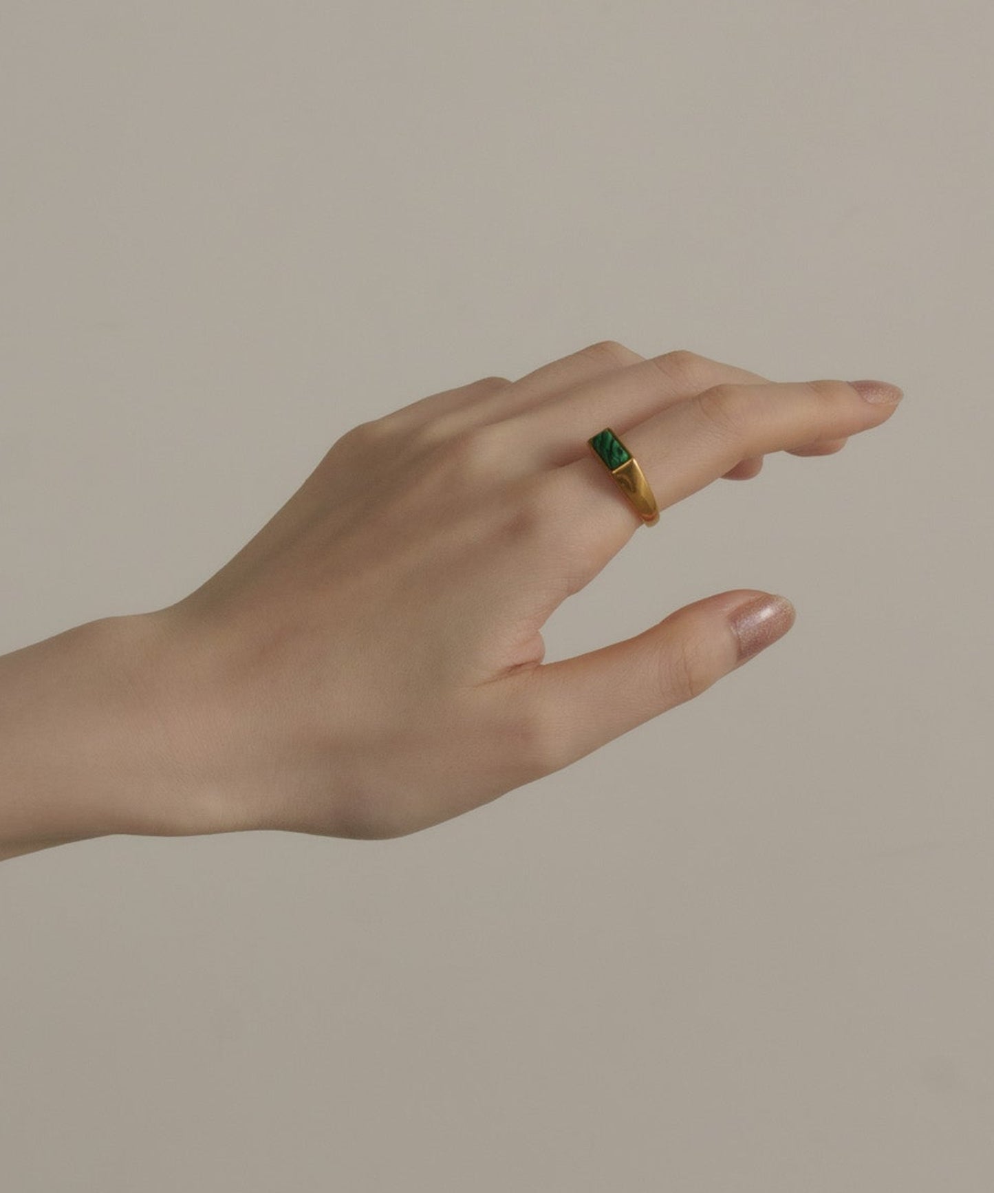 レクタングルストーンリング【Gold×Green】