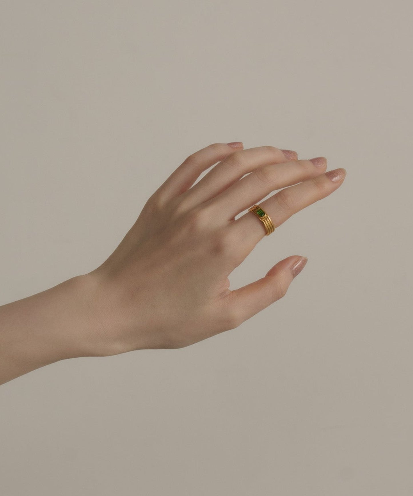 ストーンヴィンテージラインリング【Gold×Green】