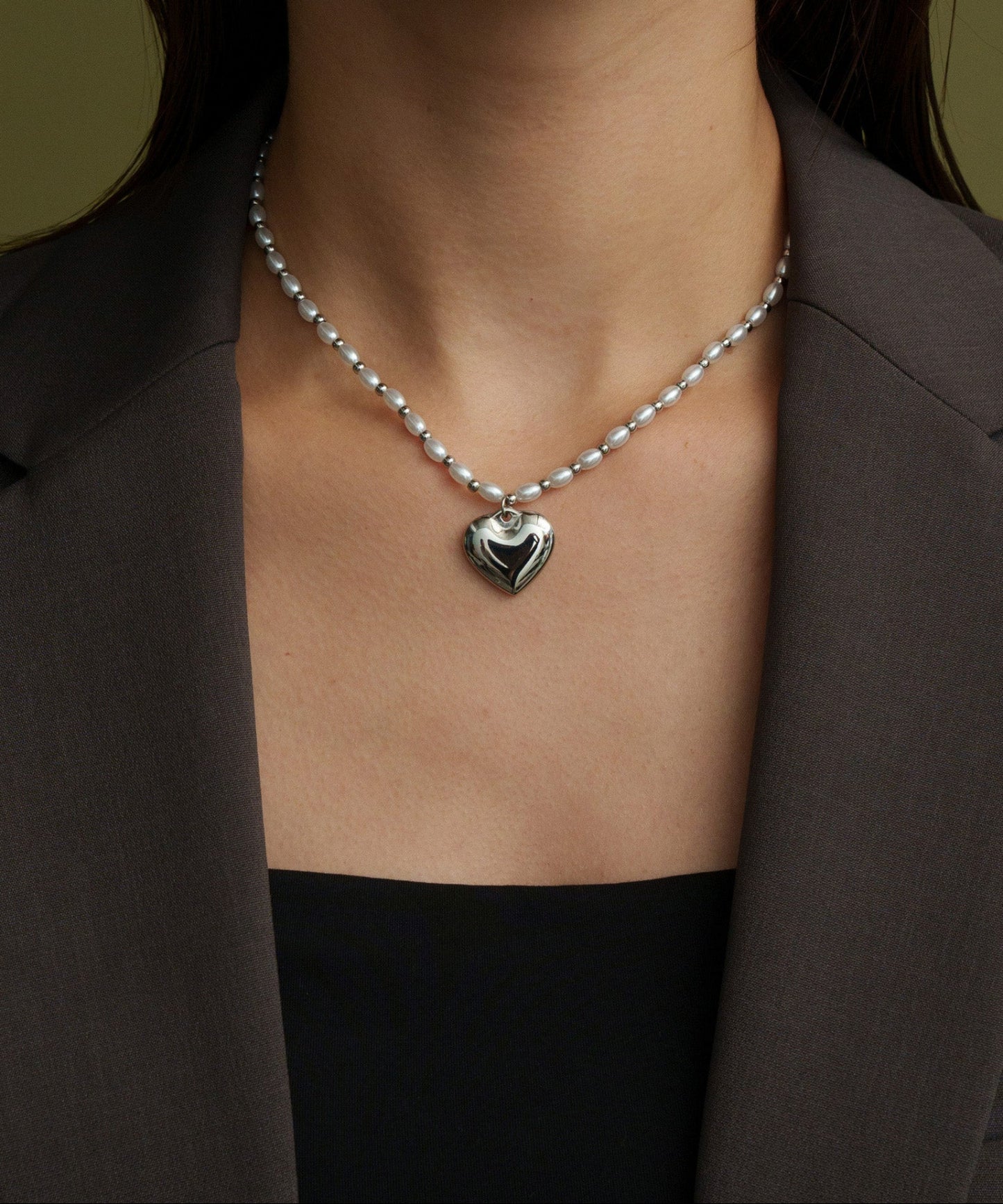 パールライクチェーンハートトップネックレス【Silver】